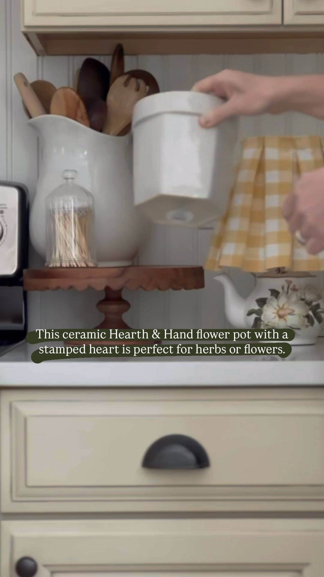 The cutest ceramic flower pot for herbs or flowers. On sale for less than $15.

#LTKHome #LTKSaleAlert