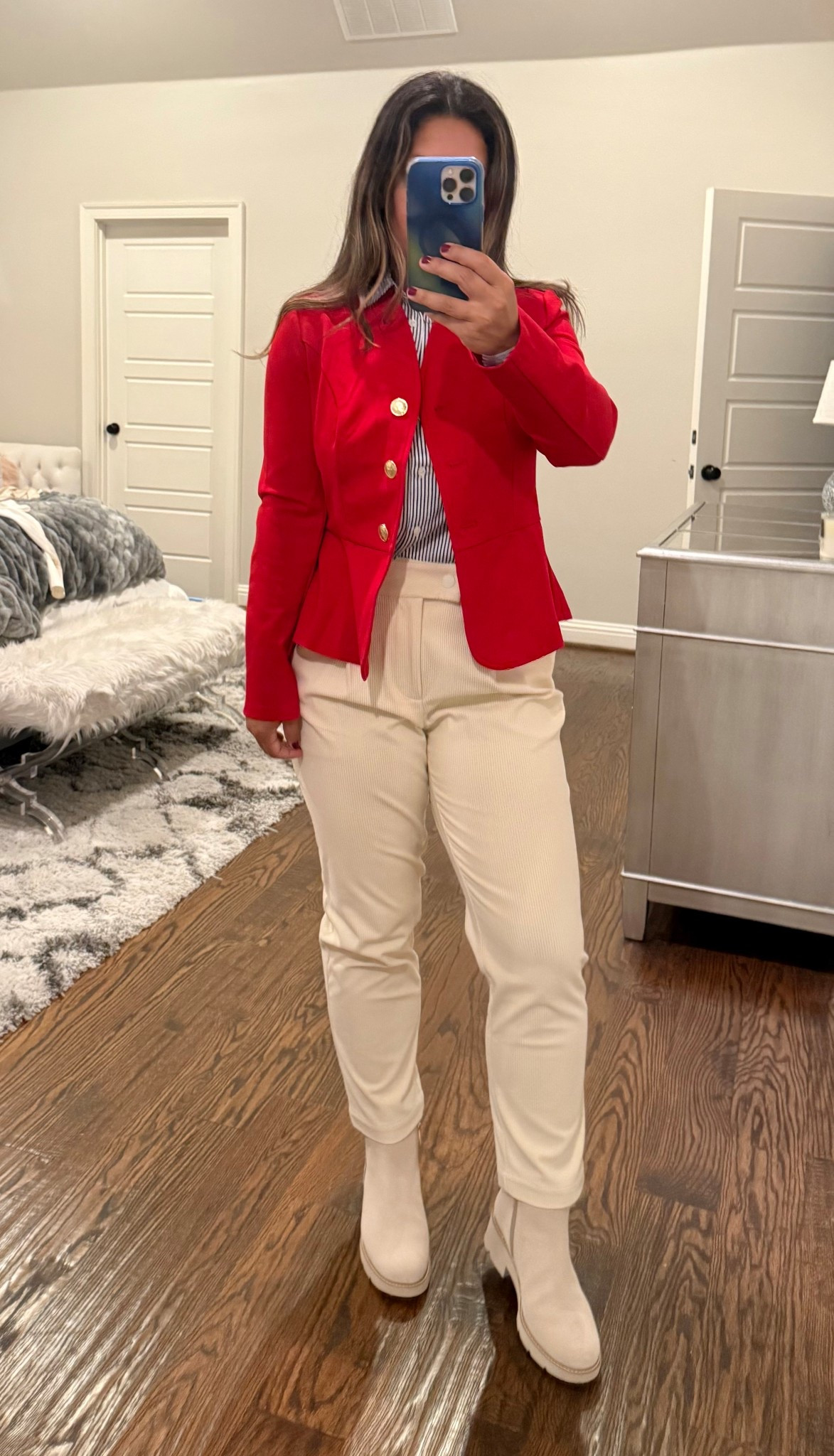 I love how this blue and white silk blouse elevates my MVP corduroy pants when paired with a red blazer! The silk has stretch even though you can’t tell by looking at it, and it’s washable! All the good things.

I need to have the blazer tailored a bit, but I wanted to show you the look before the blouse sells out. 

#LTKParties #LTKSeasonal #LTKStyleTip