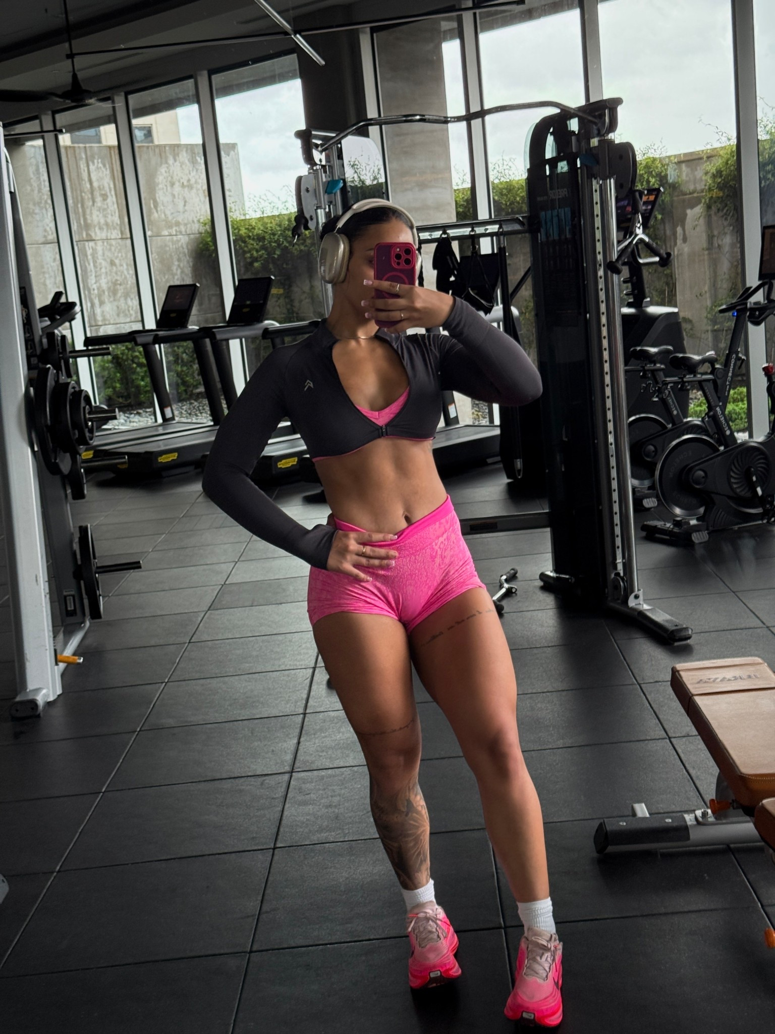 Gym fit 💗 Gymshark: medium top and bottom. Oner active small jacket , Nike vomero plus: true to size shoe 

#LTKActive #LTKfitnessgoals