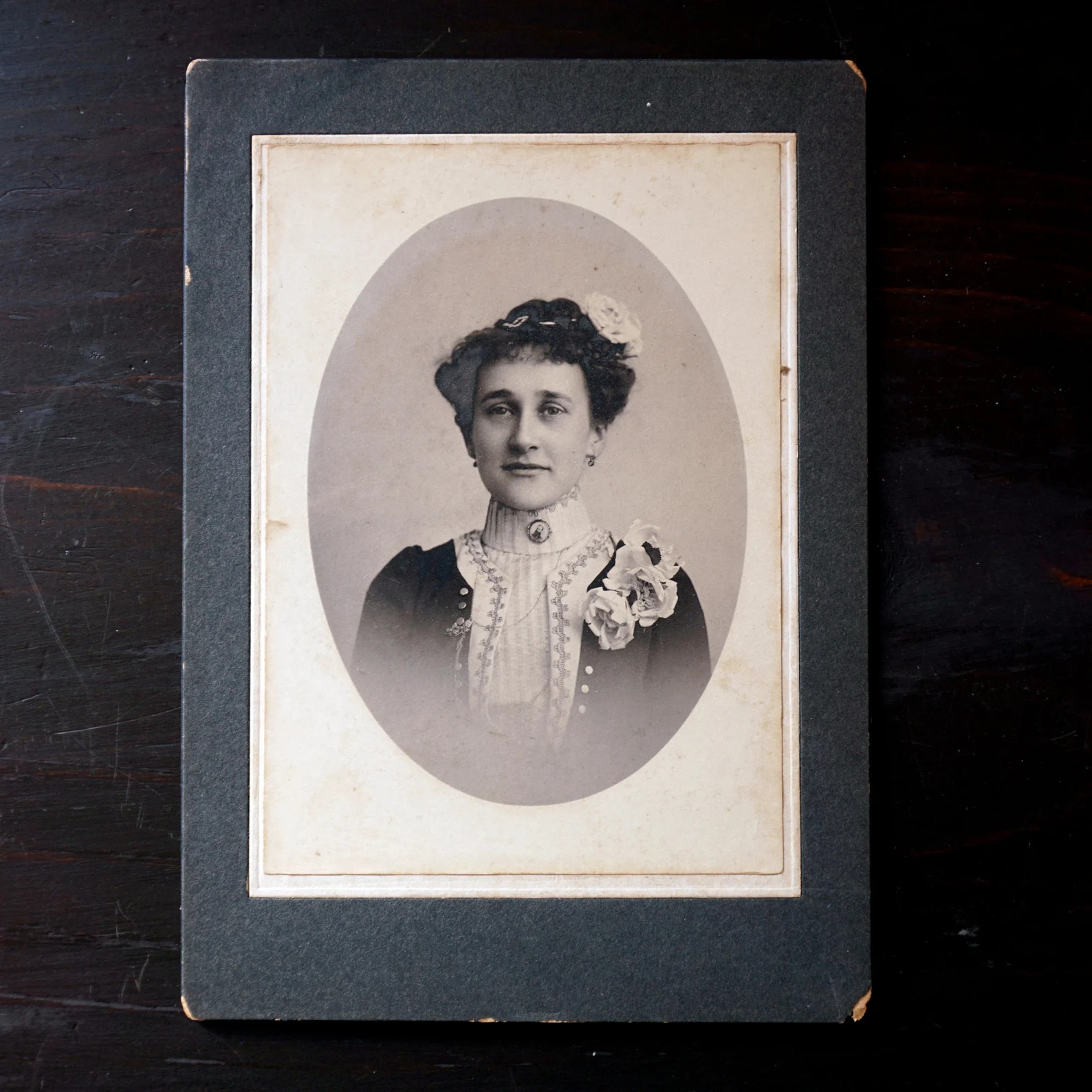Edwardian Cabinet Card Photo: Woman with Rose, Vaupel Family | Etsy (Global)