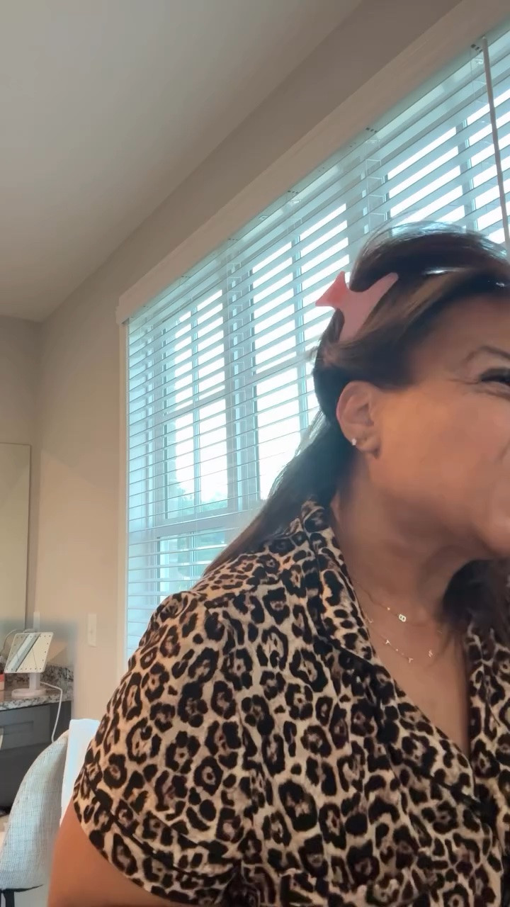 Just a regular day in this this working mamas life!

Electric toothbrush: @oralb 
Sunscreen: @larocheposayusa 
Micellar Water: @garnierusa 
Foundation: @nyxcosmetics 
Bronzer: @maybelline 
Setting powder: @makeuprevolution 
Blush: @thecrayoncasecosmetics 
Shirt: @oldnavy 
Camo Pants: @bykahlana 
Sleep mask: @mantasleep 
#GiftedByLaRochePosay
#LaRochePosayUSA #Anthelios

#momofteens #workingmom
Lifestyle blogger over 40 • Millennial mom life •Black mom blogger •Fashion over 40 •Mom style inspo •Working mom fashion •Authentic motherhood •Black women lifestyle • Mom marriage balance •Everyday mom style •Relatable mom content • Real mom life • Wife and mom • Teacher mom life