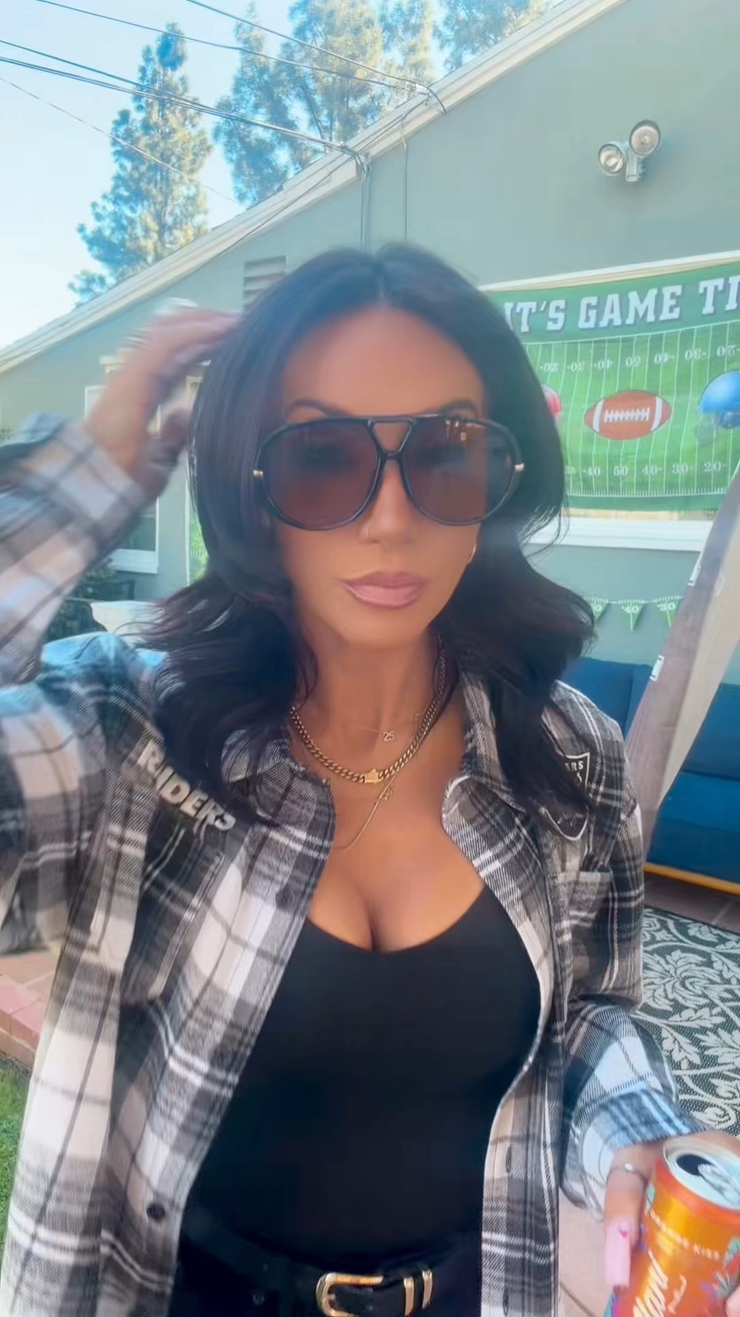 Super Bowl looks served!

Fit is from Fashion Nova

#LTKOver40 #LTKmomlife #LTKootd