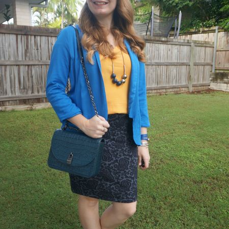 Thrifted this electric blue blazer for just $1! Added more colour to this yellow tee and jacquard pencil skirt outfit 💙

#LTKitbag #LTKaustralia #LTKworkwear