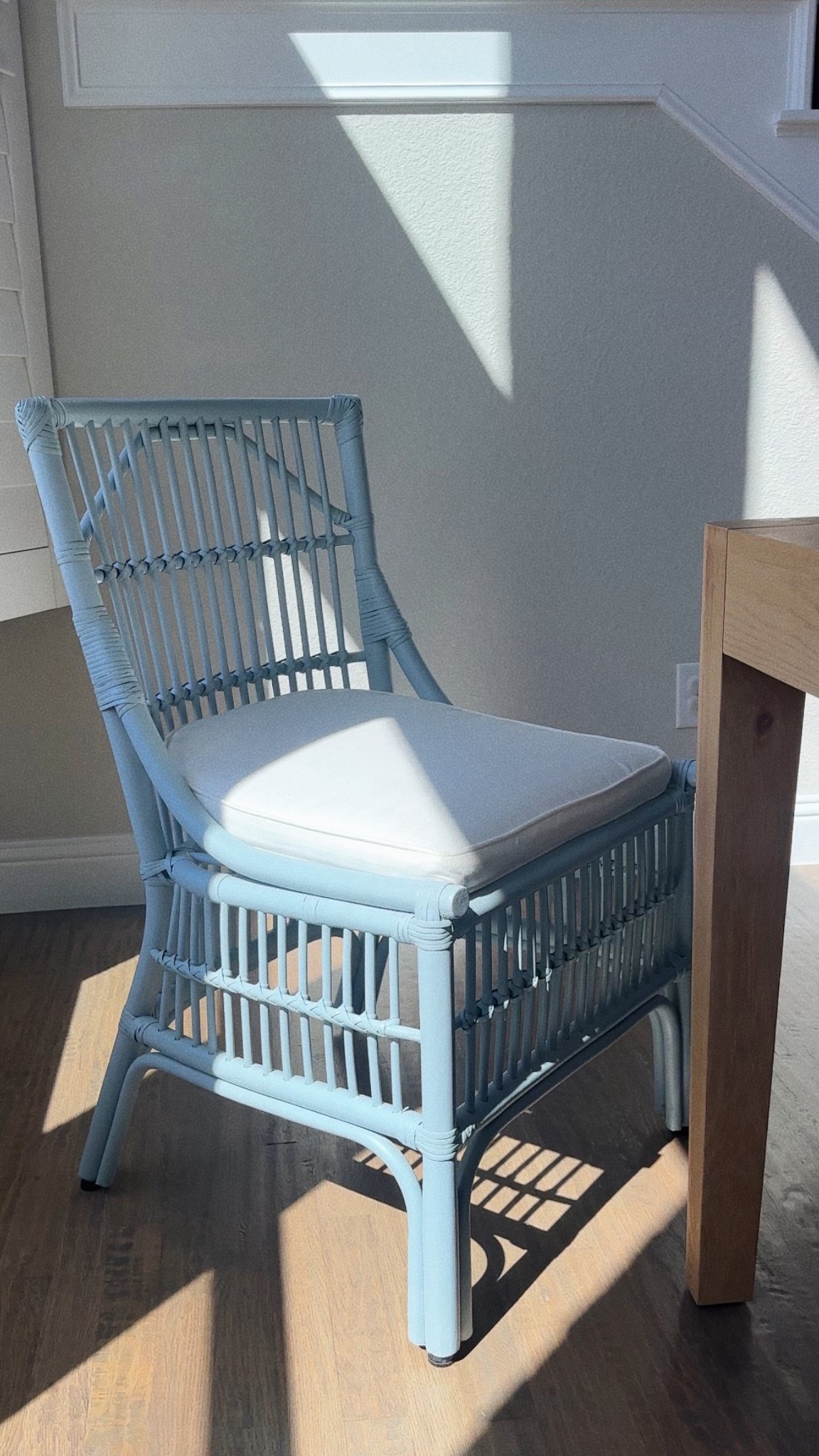 New dining room CHAIRS!! #coastalliving #diningroomchairs #coastal 