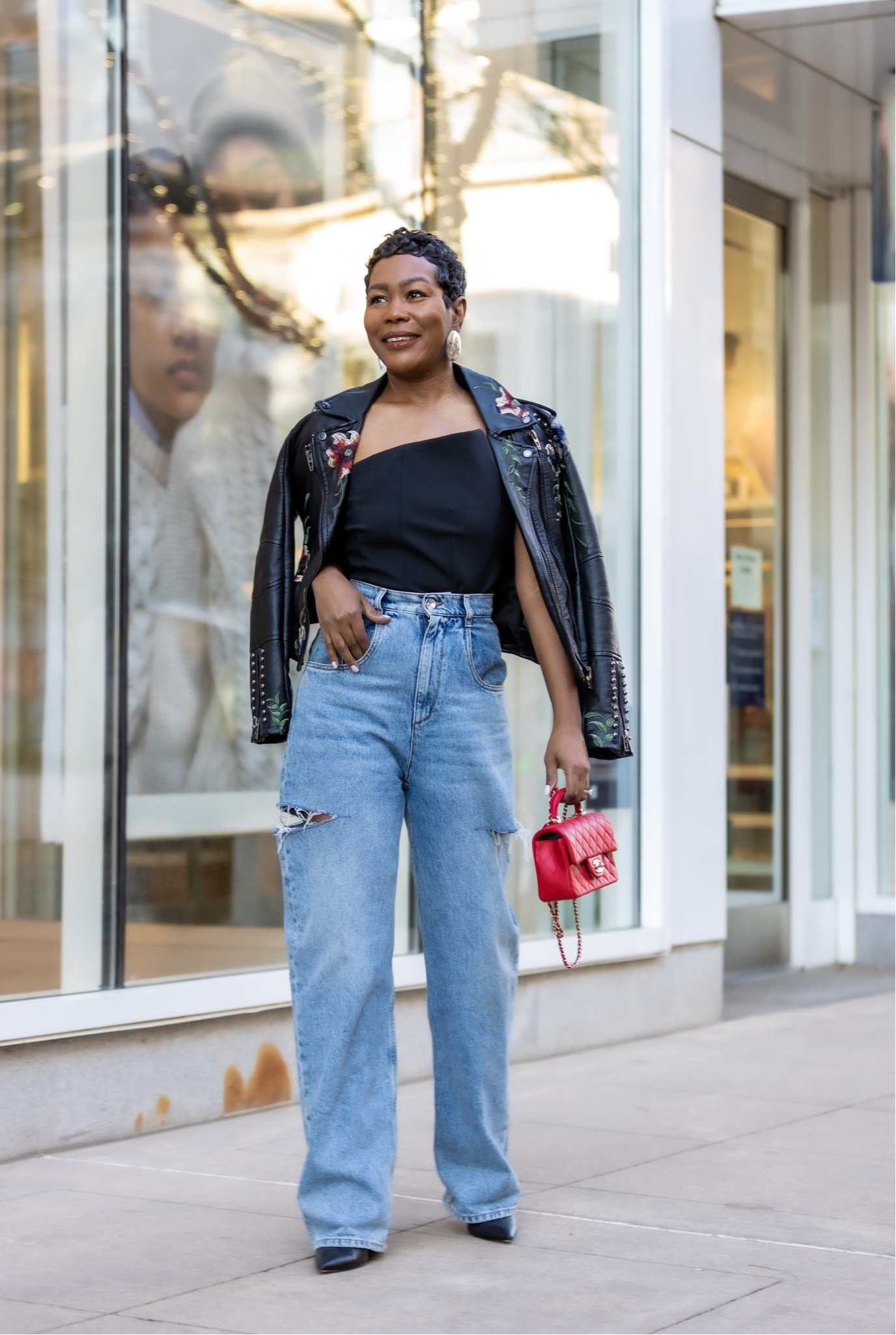 Happy Monday!
It’s a new week. 
Remember, No matter how the weekend went, Monday is always an opportunity for a fresh start🦋 



#styleinspiration #inspostyle #sharingmystyle #fashion #style  #mysenseofstyle  #instastyle #styleinfluencer  #dcstyle #blackgirlswhoblog #beingbold #style 
#dcbloggers #outfitoftheday #browngirlsblog #blackcreative #streetstyle #dailyoutfitinspo #whattowear #issalook #blackinfluencers #blackfashionblogger #outfitideas

#LTKstyletip #LTKU #LTKfit