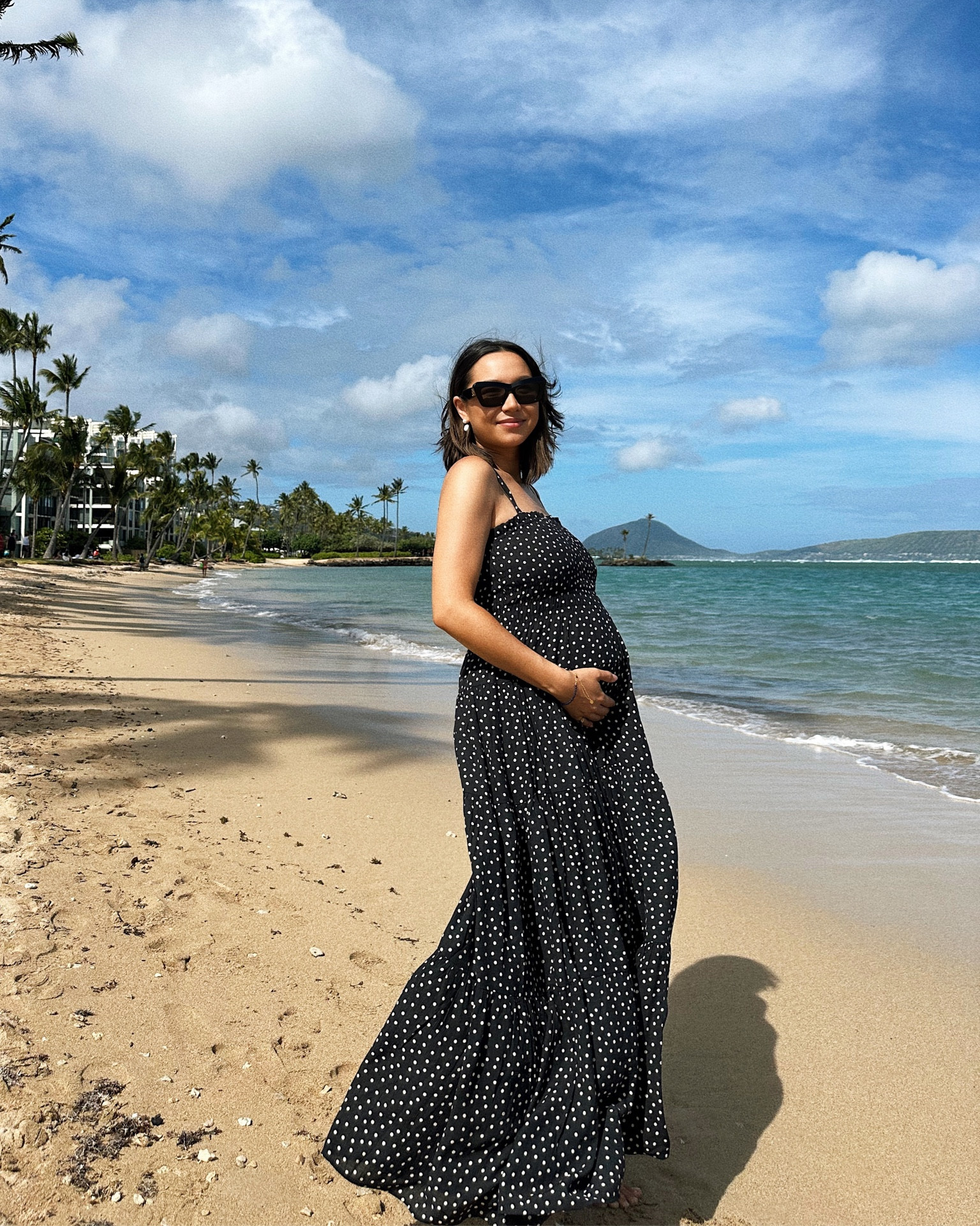 Abercrombie dress small - very bump-friendly + great quality & has pockets 

Vacation summer dress / hawaii / maternity 

#LTKTravel #LTKBump