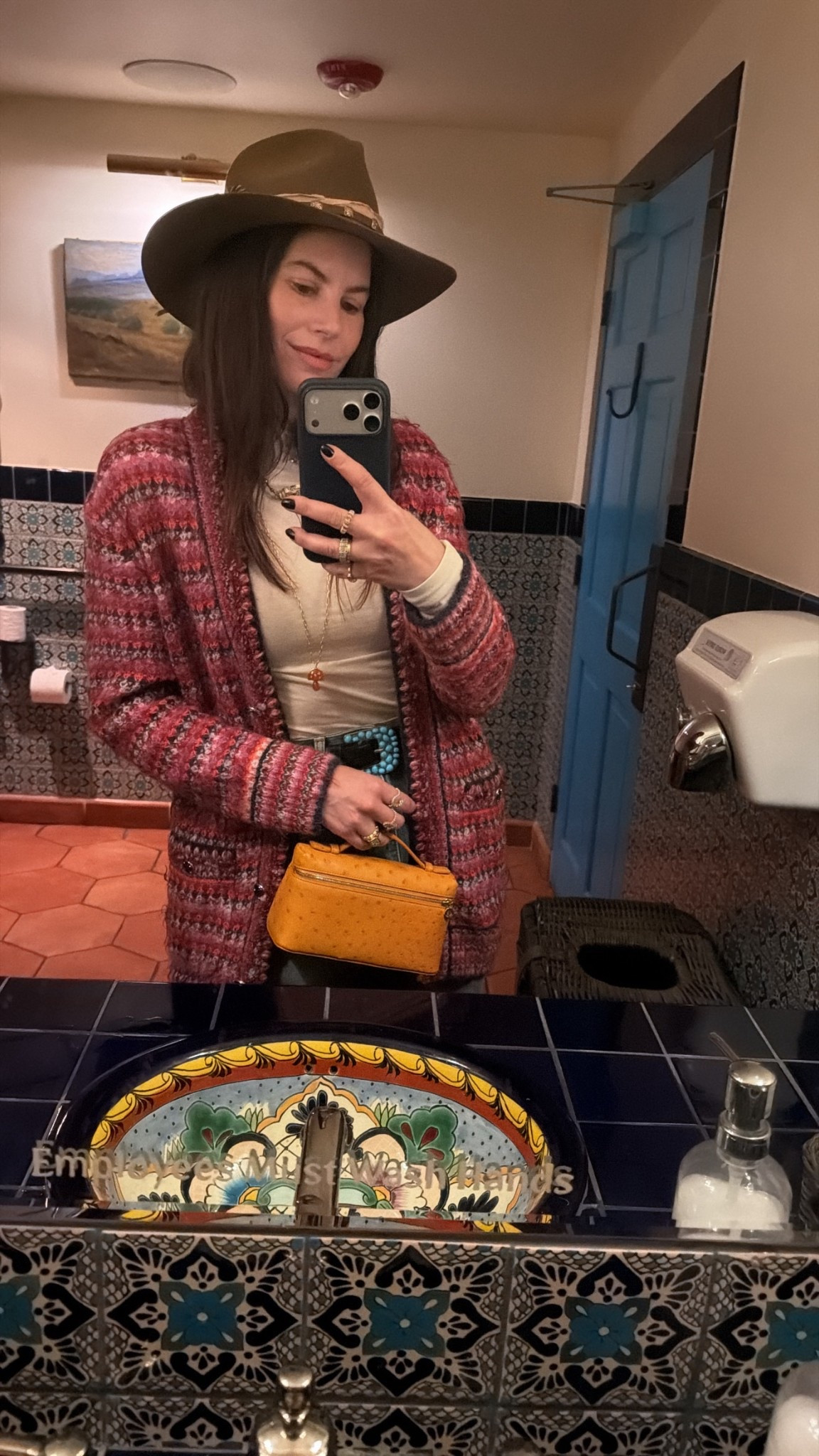 What I’m wearing in Aspen, Colorado! Linked looks for less and similar versions of my cardigan!


Women’s fashion, winter fashion, winter style, winter outfits, winter outfit inspo, winter ootd, holiday fashion, holiday style, holiday outfits, what to wear for, Colorado, aspen, aspen outfits, Colorado outfits, snow outfits, travel outfit, airport outfit, western outfit




#LTKSeasonal #LTKHoliday #LTKootd