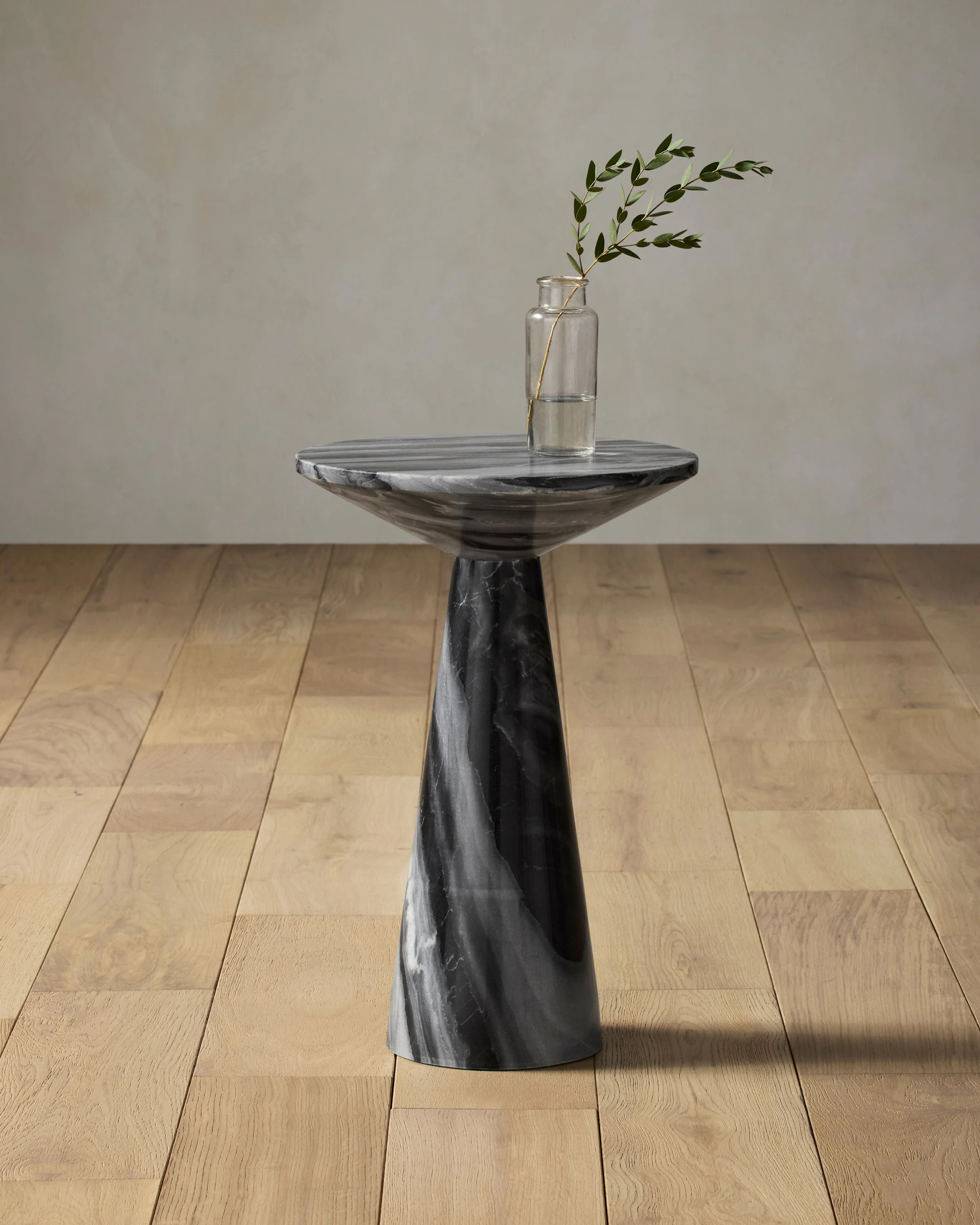 Marlowe Side Table | Joon Loloi | Joon Loloi