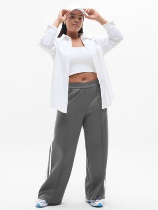 Tempo Mid Rise Wide Leg Track Pant | Athleta