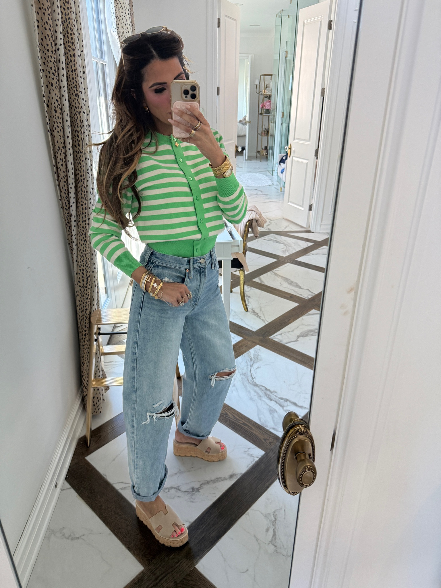 Size small in Zara cardigan and size 26 in gap barrel jeans 

My shoes are Hermes EZE in size 38 but they are very hard to find. I had to source them. They are expensive so I found a pair that is almost identical! 🫶🏼💕🤍

Zara haul, Zara try on, Zara cardigan, summer outfits, Emily Anna Gemma

#LTKShoeCrush #LTKStyleTip #LTKFindsUnder100