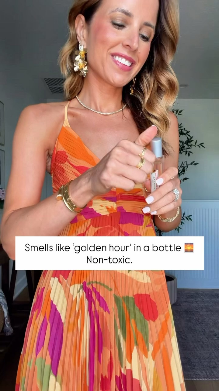 This new nontoxic perfume is incredible!! it smells like vacation. Papaya with hints of vanilla and coconut. I love this brand. Nontoxic perfume.

#LTKselfcare #LTKmorningroutine #LTKBeauty