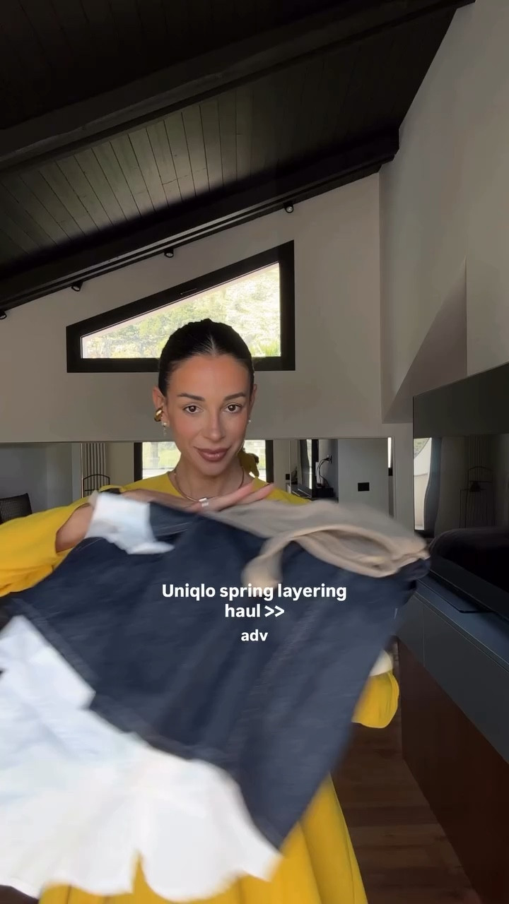adv - Il layering con uniqloeurope è un’arte… quanti capi riuscirò a mettere insieme? 
Per i link 🔗 commentate con LAYERING e vi mando tutto!! (anche i riferimenti delle taglie) love you babesss 🐚✨🌸

#UNQLOLifeWear #springlook #uniqlohaul #layeringpiece #inspolook

#LTKitalia #LTKspring #LTKeurope