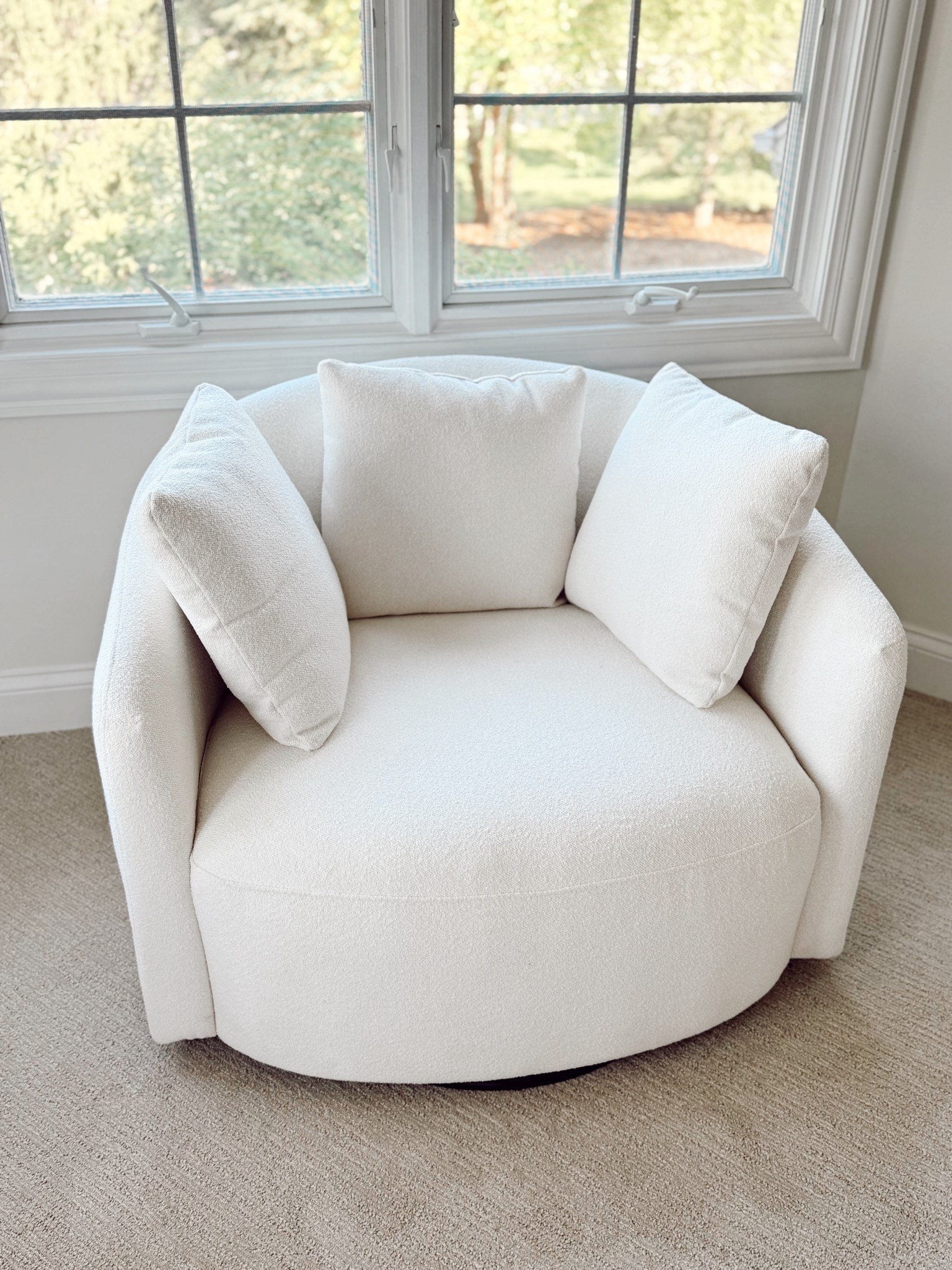 Love this cozy Walmart chair!

Walmart find, Walmart home, Walmart finds 

#LTKFindsUnder50 #LTKHome #LTKFindsUnder100