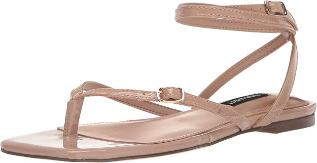 Nine West Women's Nelson Flat Sandal | Amazon (US)
