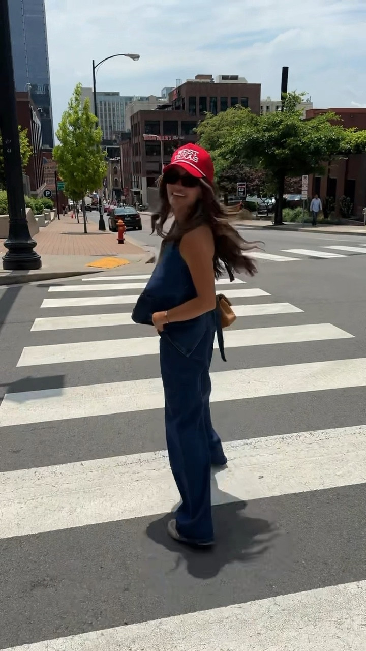 Denim on denim look from Nashville 

#LTKFindsUnder100