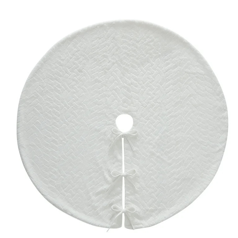 My Texas House Jessie White Carved Faux Rabbit Fur Christmas Tree Skirt, 52" - Walmart.com | Walmart (US)