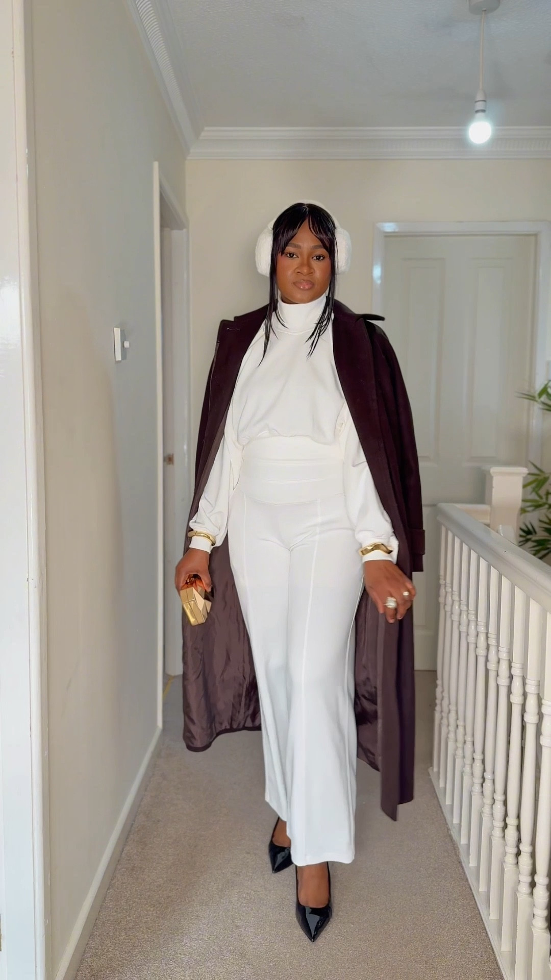 An absolutely elegant & sophisticated look 

#LTKdatenight #LTKwinter #LTKstyletip