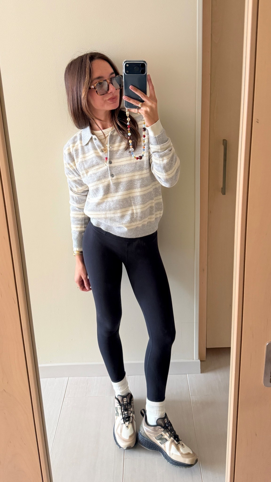 Small sweater XS leggings!