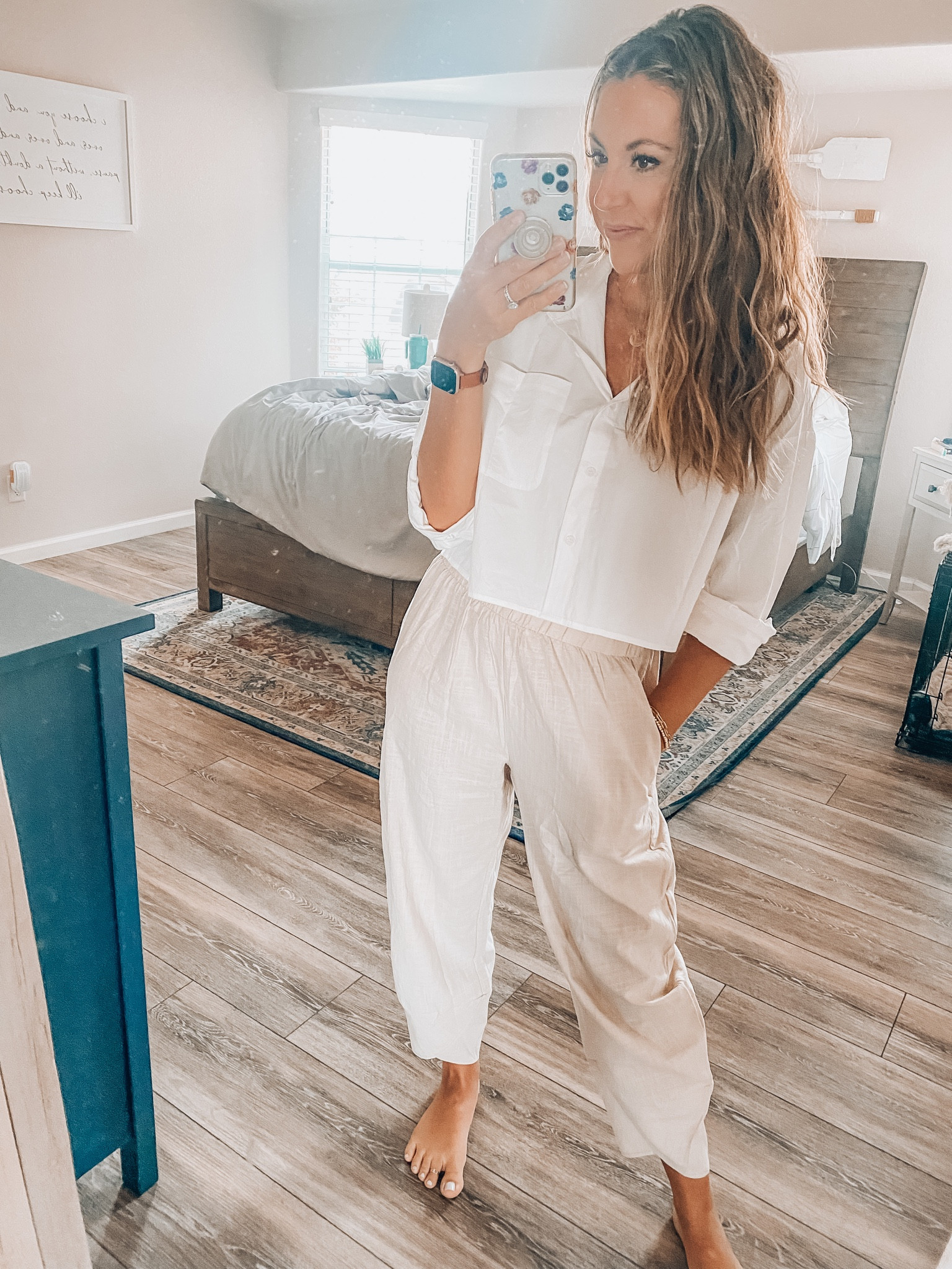 Linen pants & cropped white blouse 🤍 #casualmom #casualoutfit #falloutfit #fallootd 

#LTKSeasonal #LTKstyletip #LTKfindsunder50