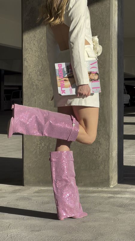 iconic pink sparkly boots 🎀

#LTKstyletip #LTKHoliday #LTKshoecrush