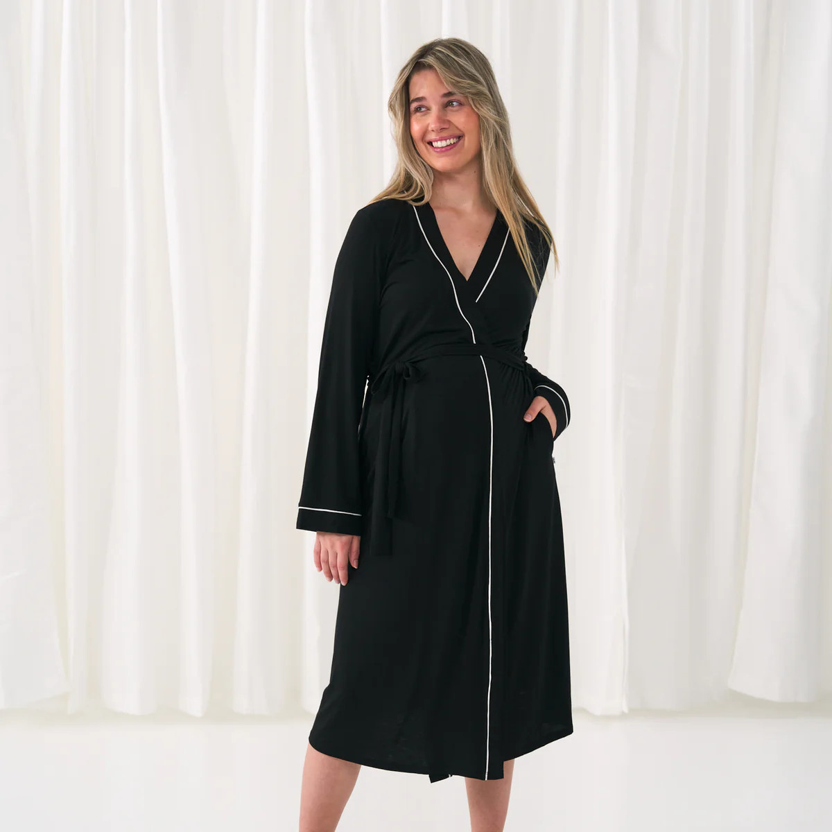 Black Women's Robe | Little Sleepies