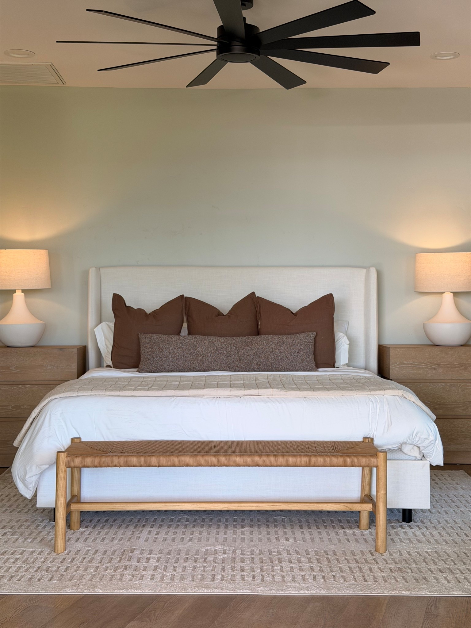 Bedroom 
King bed-color:zuma white
Bench 
Rug

#LTKHome #LTKStyleTip #LTKCyberWeek