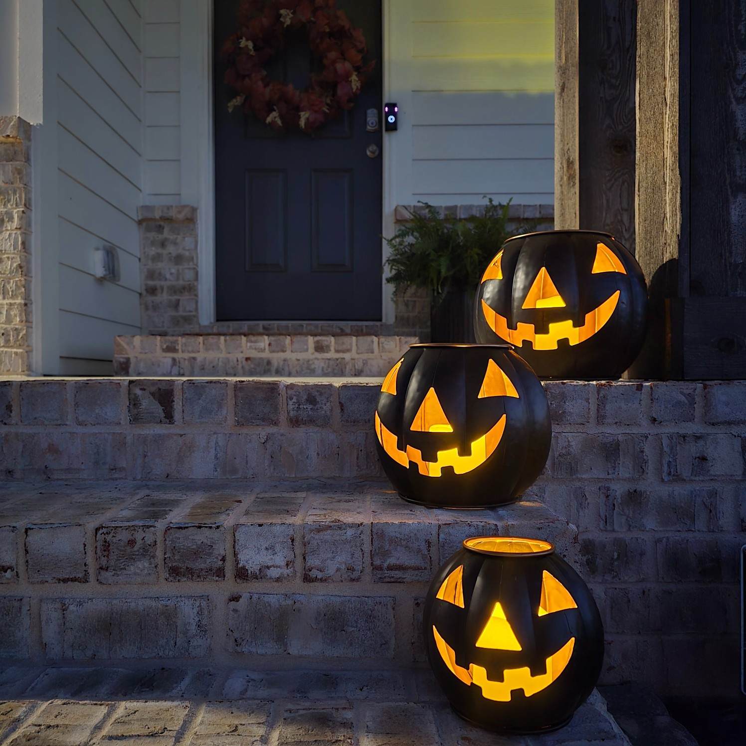 This set of three metal pumpkins from Walmart is the perfect modern, durable accent for your fall porch or entryway decor—and the price is unbeatable!#WalmartFinds #WalmartHome #FallDecor #PumpkinSeason #ModernFarmhouse #HomeDecor #BudgetDecor #FallPorch #AutumnVibes #DecorOnABudget

#LTKSeasonal #LTKHome