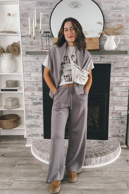 Sharing 6 athleisure outfit ideas you’ll want to add to your wardrobe for 2024. Loving the NBA and NFL graphic tees. They’re perfectly oversized. Wearing a small in the top and sweatshirt and a medium in the pants. 

New years athleisure looks, athleisure, leggings outfits, wide pants outfit, mom outfit idea, casual outfit idea, style over 30, layered outfit

#momoutfit #momoutfits #dailyoutfits #dailyoutfitinspo #whattoweartoday #casualoutfitsdaily #momstyleinspo #athleisurestyle #abercrombie #abercrombiestyle #ypb 

#LTKstyletip #LTKfindsunder50 #LTKfindsunder100