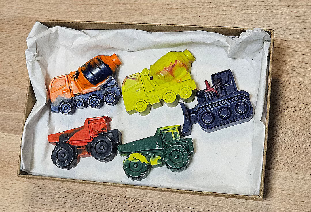 Construction Crayons - Etsy | Etsy (US)