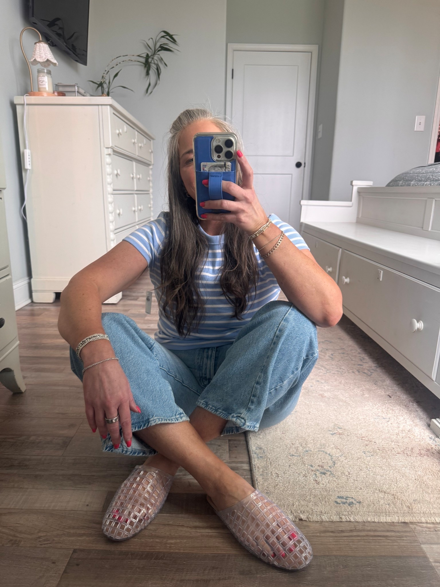 Mini Old Navy try on
Stripe shirt size large 
Jellies size 8 
Pull-on shorts size large(could have used medium) 
Mother jeans size 30
Free people sweatshirt size medium(oversized!)

#LTKOver40 #LTKmomlife #LTKMidsize