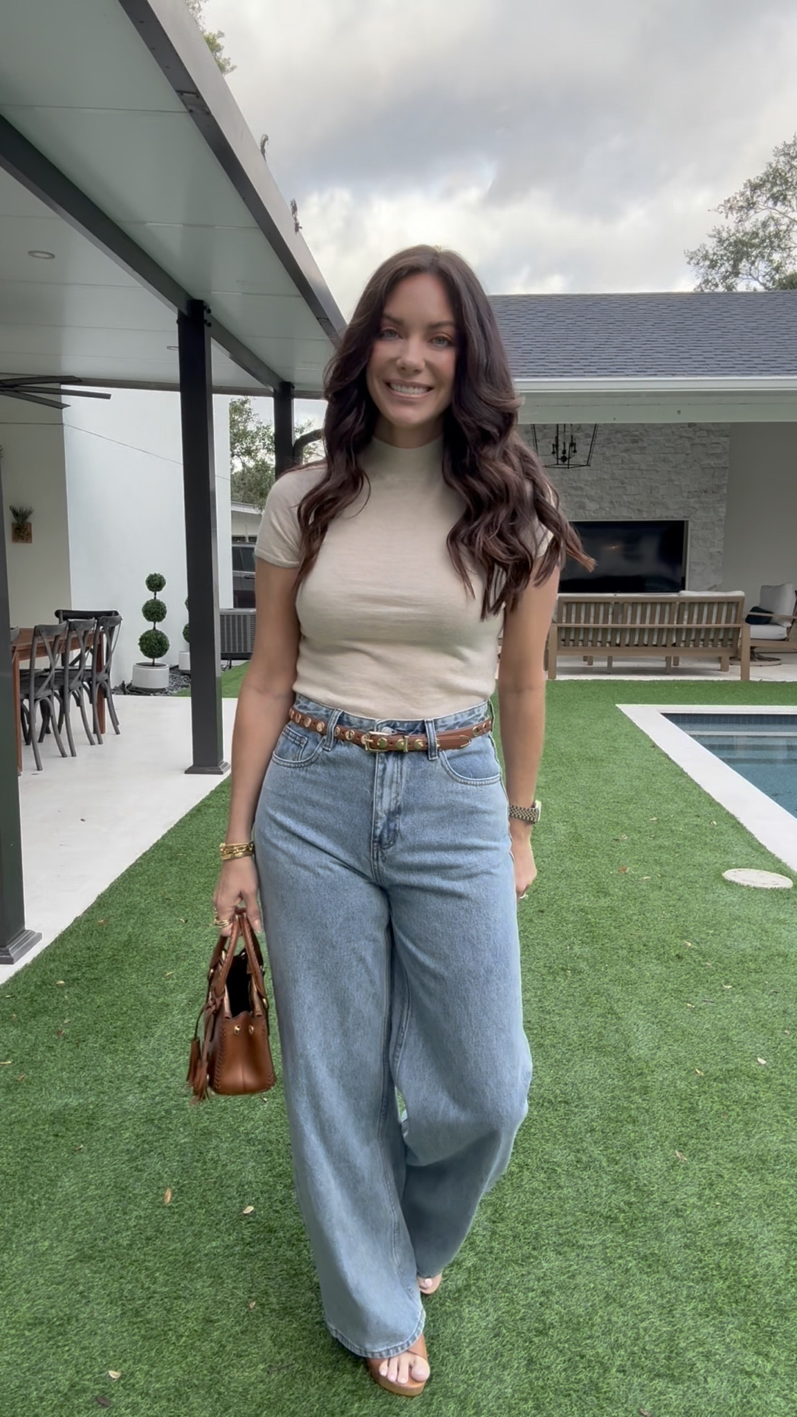 Today’s look! 💙 Jeans are from LYFREL, this is the everyday rigid fit! Discount code for 15% off is BRITTANY15
@Lyfrel.official #lyfreljeans #ootd #bluejeans