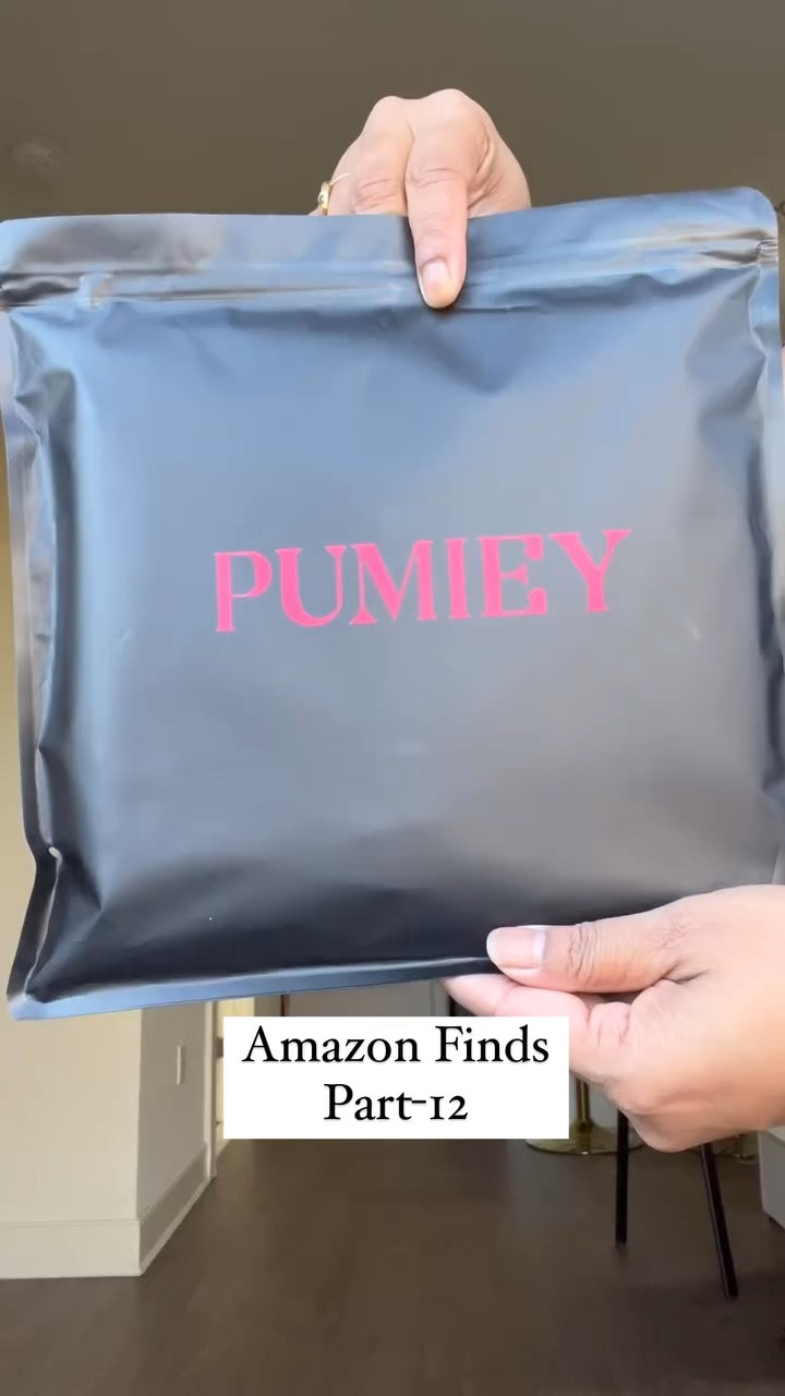 Amazon finds : Part 12
PUMIEY Women’s Mock Turtle Neck Sleeveless Bodysuit from @pumiey.us in the color Black and White , Size L
Linked on my LTK profile. Check Bio. 

#pumiey #pumieybodysuits #amazonfinds #amazonfashion #amazondeals
