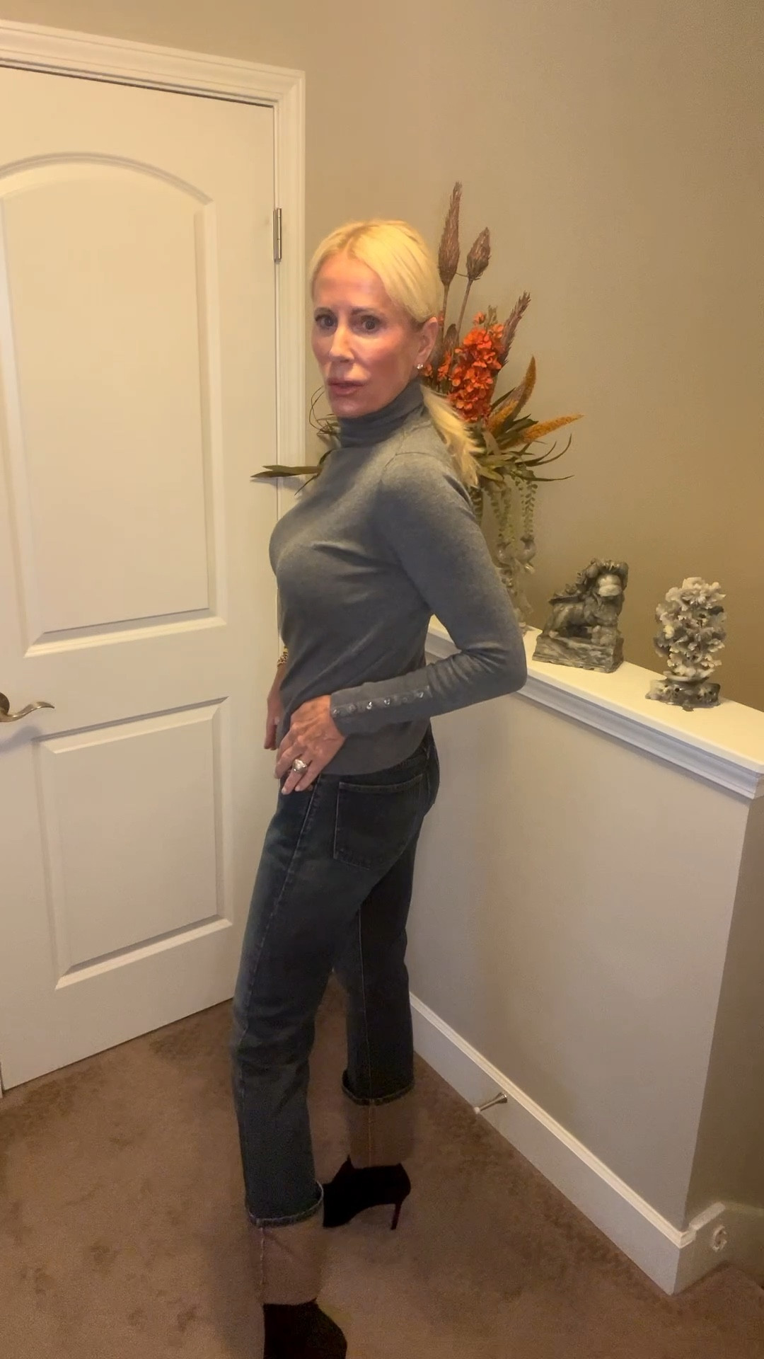 Some of the items may not be available however I’ve included similar looks