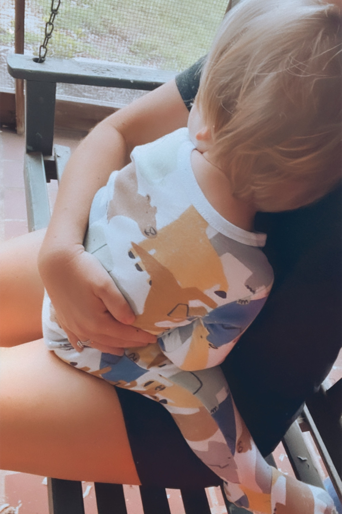 coming home from the gym 🤸‍♀️to these sweet front porch 🌾 swing snuggles 🥰 - thank you, Lord! 👼🏼🫶🏽

#LTKbaby #LTKhome #LTKfamily