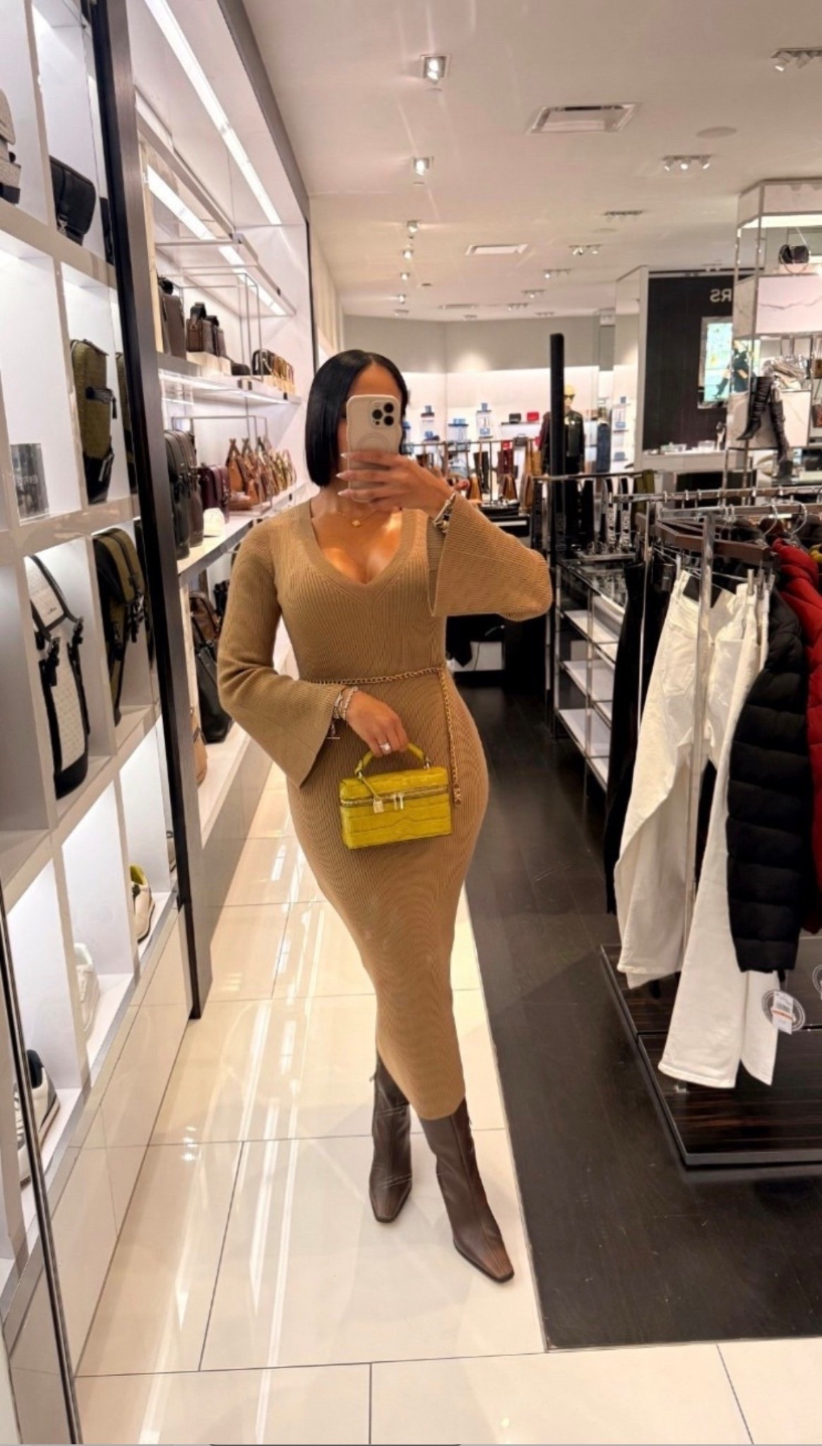 This mini bag is the perfect pop of color year round! Chartreuse is one of my go to colors for sure 💚💛

#LTKSeasonal #LTKItBag #LTKStyleTip