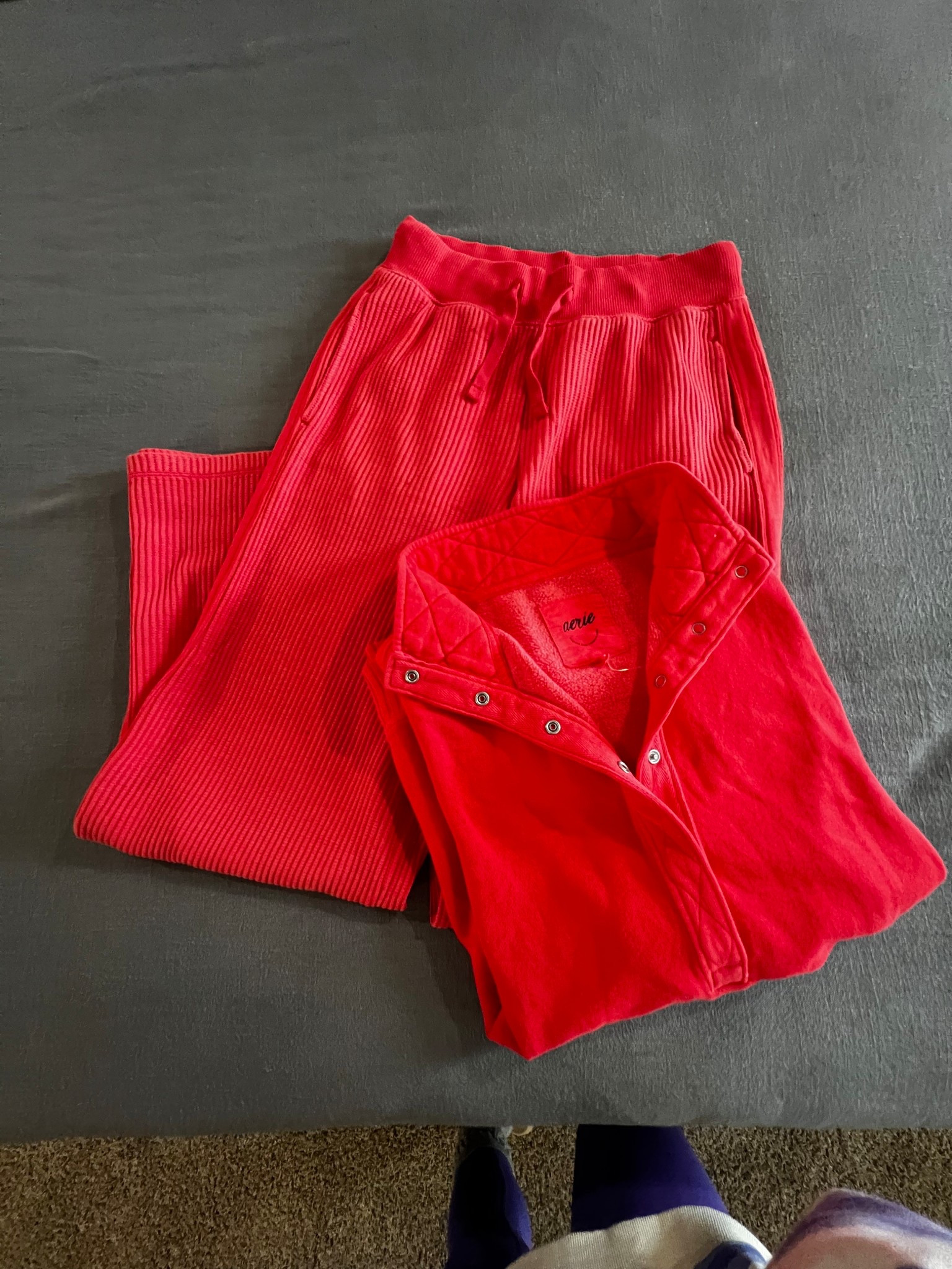 The BEST comfy set — wear as pajamas or a lounge set! I linked a couple different top options
Top - kept the MEDIUM, but I could do a small (medium arms are longer)
Bottoms - SMALL, already slightly slouchy/oversized. True to size

Ultimate comfy + cozy vibes from Aerie & American Eagle — linking all of my favorite finds from there lately

Fall Style, fall outfits, comfy cozy, comfy pants, flannels, work outfit, thanksgiving outfit, Christmas outfits, holiday, gift guide, gift ideas, holiday gifting, comfy outfit, fall mom style, cozy season, flannel shirt, travel outfits, mom fashion, fall fashion, sahm style, sahm fashion, sahm outfits, outfit ideas, fall outfit ideas, Ugg clogs, slippers, amazon style, amazon fashion, Amazon outfits, Amazon outfit ideas, Amazon look for less, look for less, free people look for less, free people inspired, Amazon style, Christmas pajamas, holiday pajamas, Christmas jammies, holiday jammies, lounge set, comfy sets

#LTKCyberWeek #LTKGiftGuide