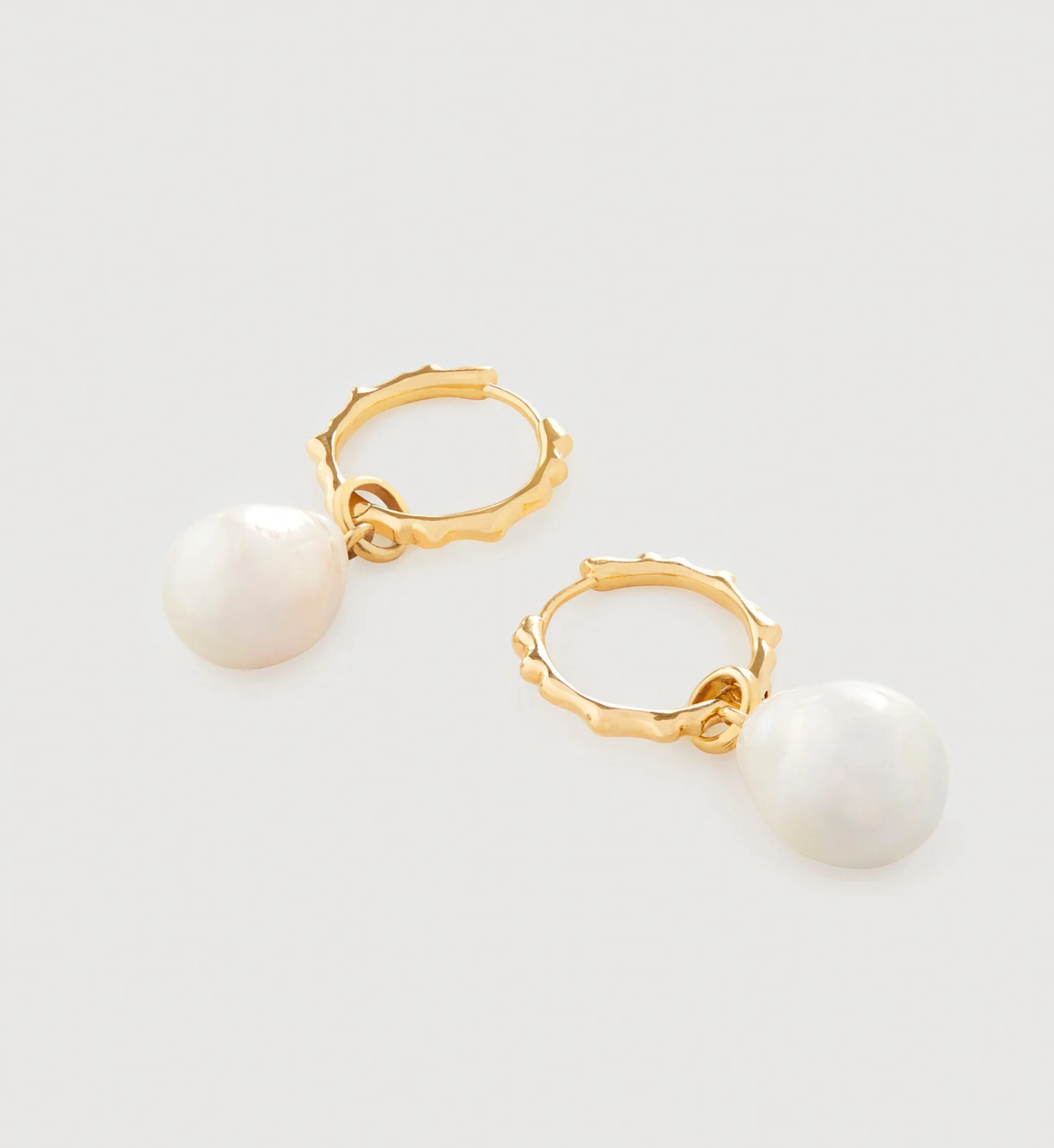 Siren Muse Pearl Ripple Small Hoop Earrings | Monica Vinader (Global)