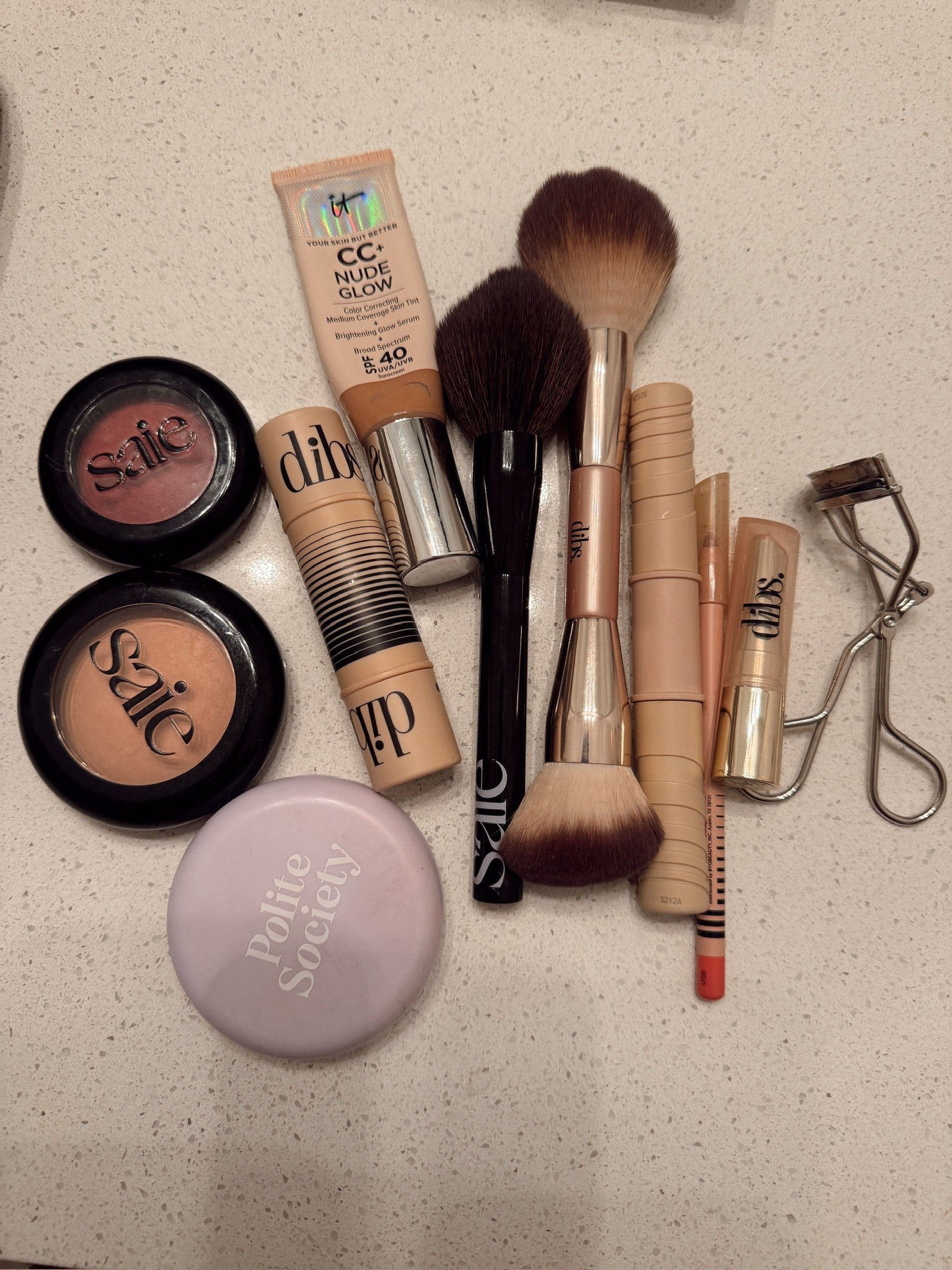 Today’s makeup lineup! Love these products for a quick and easy routine before school 🫶🏻