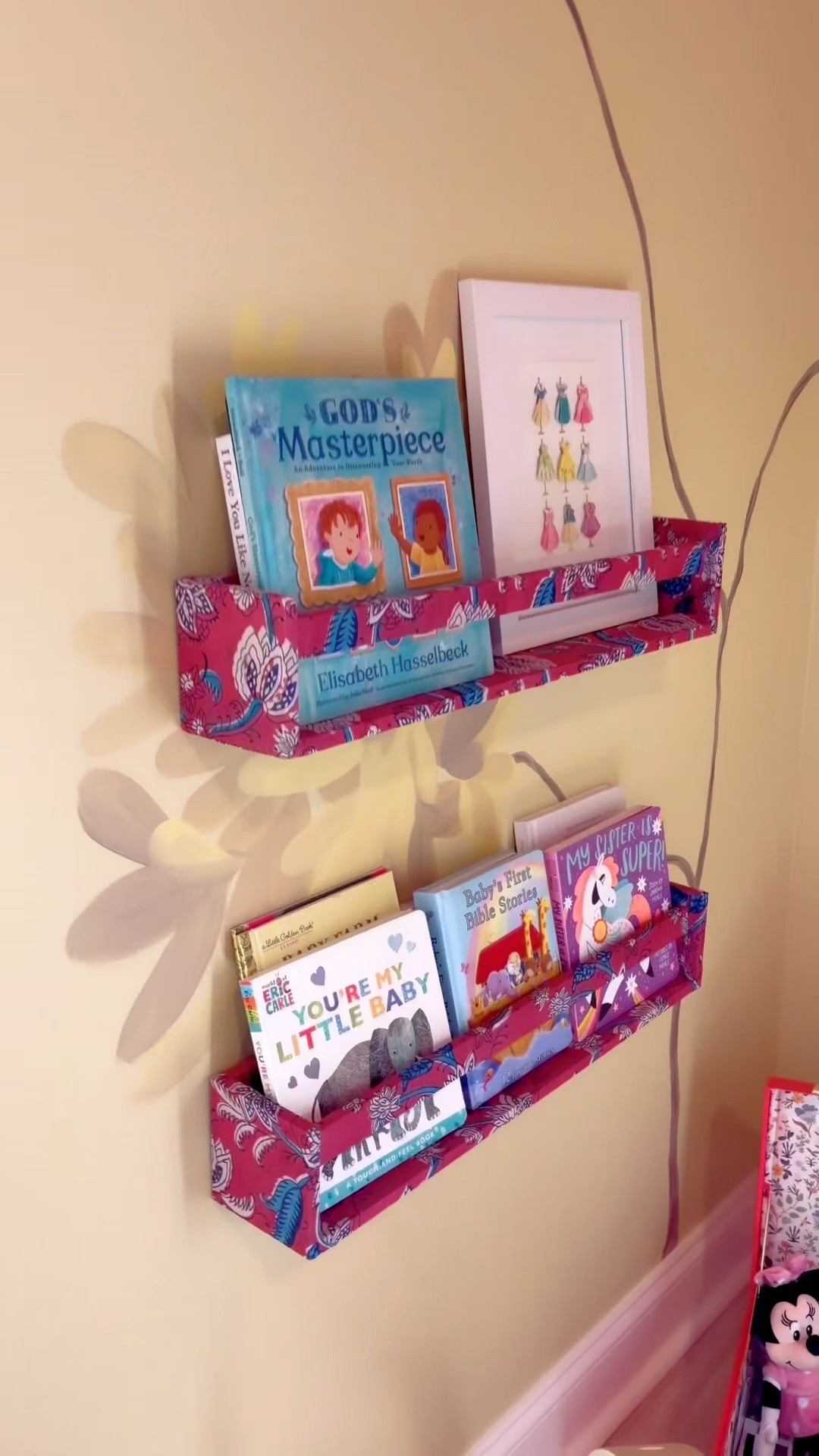 Used the fabric to DIY the shelves an the mirror 🤩

#LTKmomlife #LTKHome