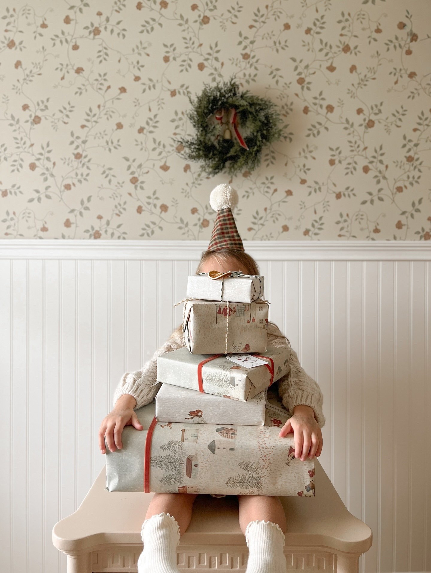 Wrapping gifts, making memories, and filling our home with the coziest holiday warmth.
So grateful for moments like this — simple, slow, and full of love 🤍✨

#christmas2025 #christmasvibes #christmasmagic #holidayseason #festiveseason #cozyhome #cozyaesthetic #holidayaesthetic #softdecember #seasonofjoy #motherhoodunplugged #slowmotherhood #mytinymoments #childhoodunplugged #littlemoments 
#momlife #momlifestyle #instamom #cutekidsclub #babyaesthetic #neutralchristmas #beigeaesthetic #minimalholiday #cozyliving #slowliving #wrappedwithlove #giftseason #holidayinspo #littlestoriesofmylife #cozyvibesonly