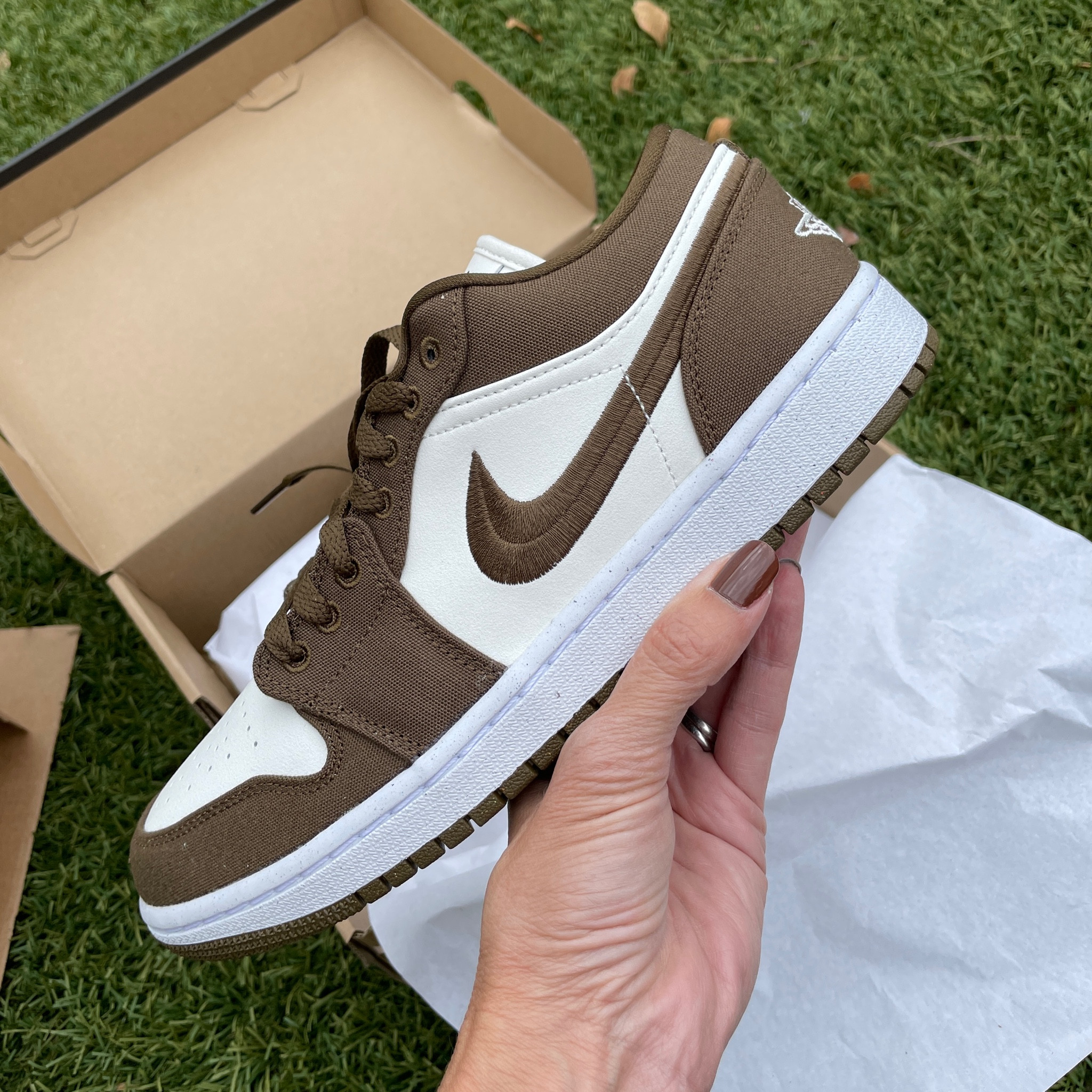 Loving these fall sneakers 🍁🍂 fall Air Jordan 1 low’s 💕💕💕

#LTKshoecrush #LTKSeasonal