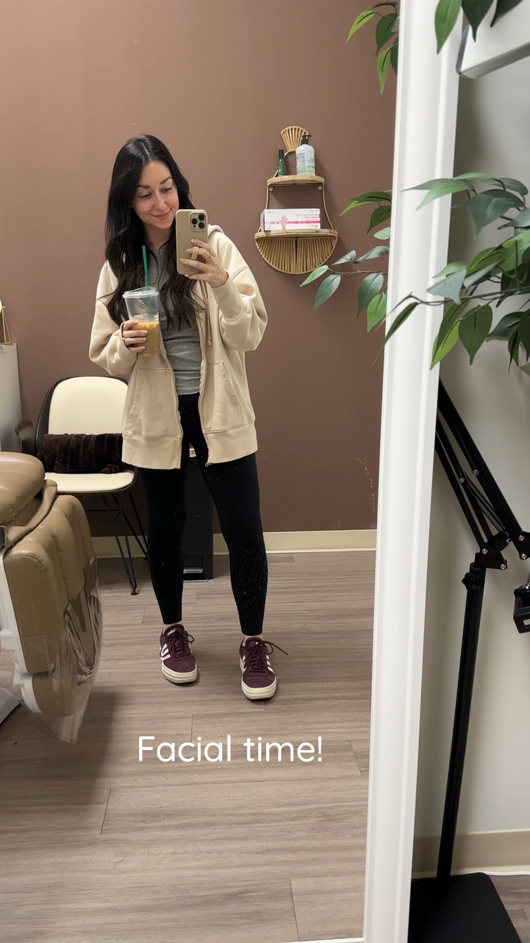 Dressed in my favorite comfy clothes to get a facial yesterday for my birthday 🧖‍♀️ When was the last time you had a facial?

#LTKWatchNow