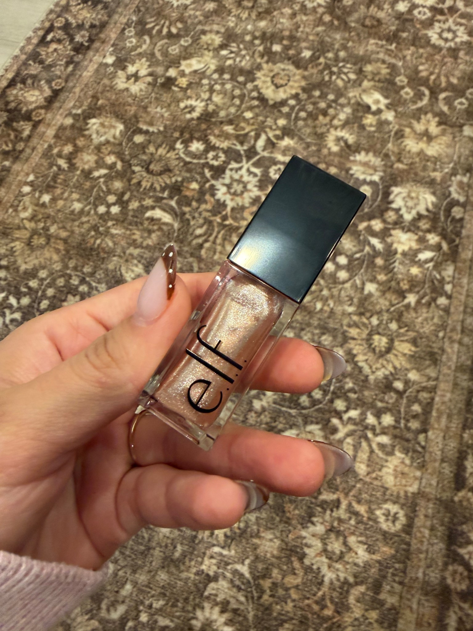 The best lip gloss topper / lip gloss!! 

#LTKBeauty #LTKGiftGuide #LTKCyberWeek