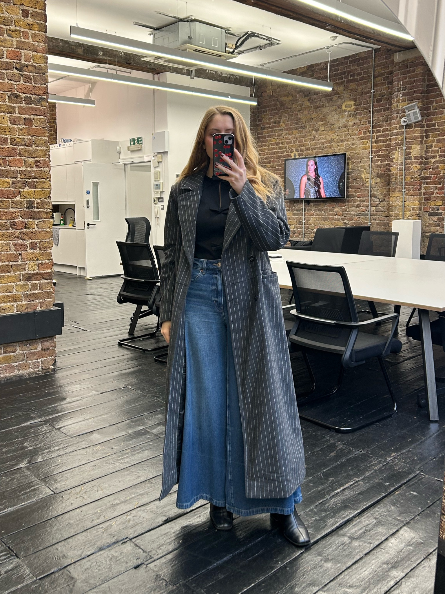 winter outfit, winter fashion, winter shoes, work outfit, workwear, grey pinstripe coat, wide leg jeans, palazzo jeans, grey coat, black leather boots 

 #LTKuk #LTKwinter #LTKworkwear