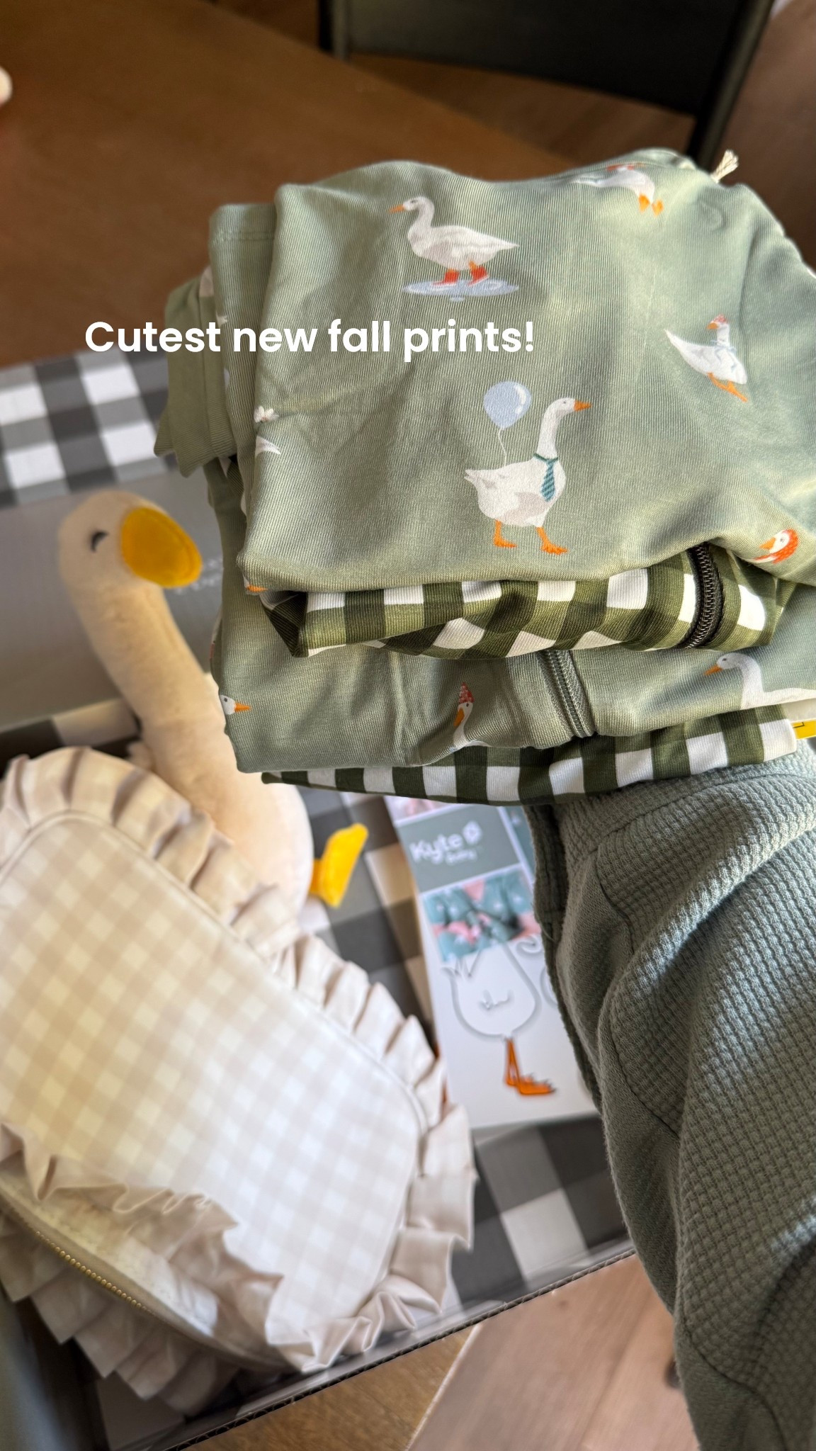 The cutest new whimsical fall prints 🫶🏻

#LTKSeasonal #LTKBaby #LTKFamily