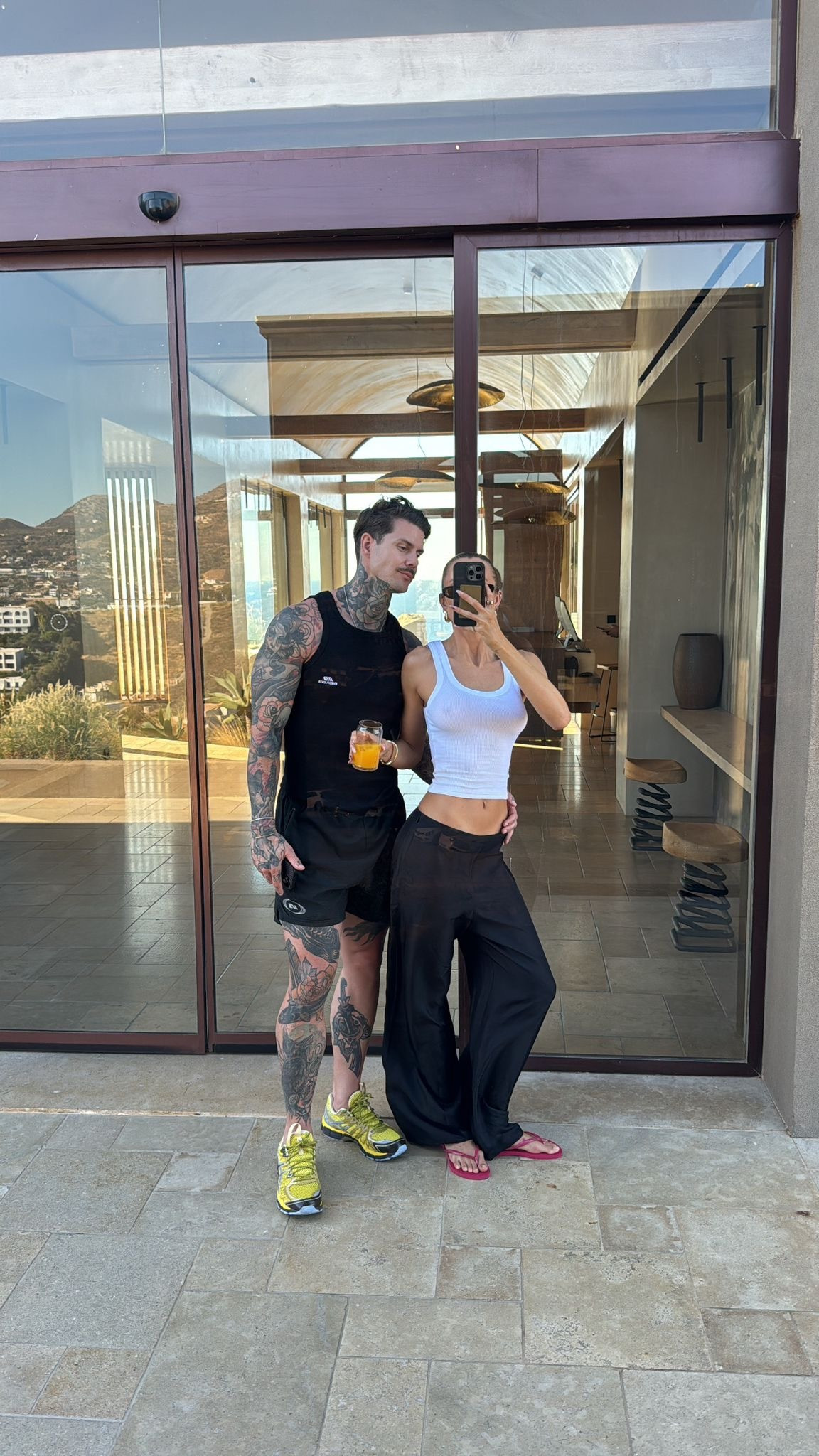 Comfy, but make it cute  

 #LTKaustralia #LTKtravel