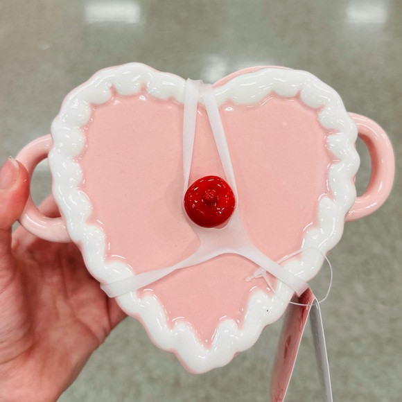 Target Bullseye Playground Valentine’s Day Pink Cake Ceramic Bakeware | Poshmark