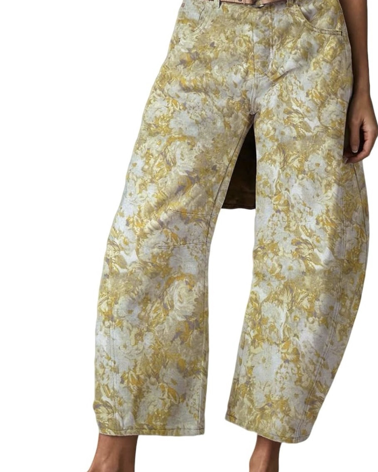 Embroidered jeans are going to be a staple for Spring💐I have linked several
that I am loving!! 

#LTKSeasonal #LTKMidsize #LTKSaleAlert