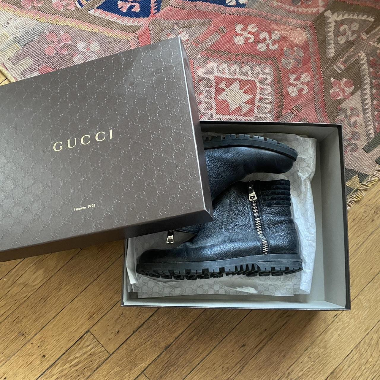 Gucci Women's Chelsea Boots - Black - US 10 | Depop US