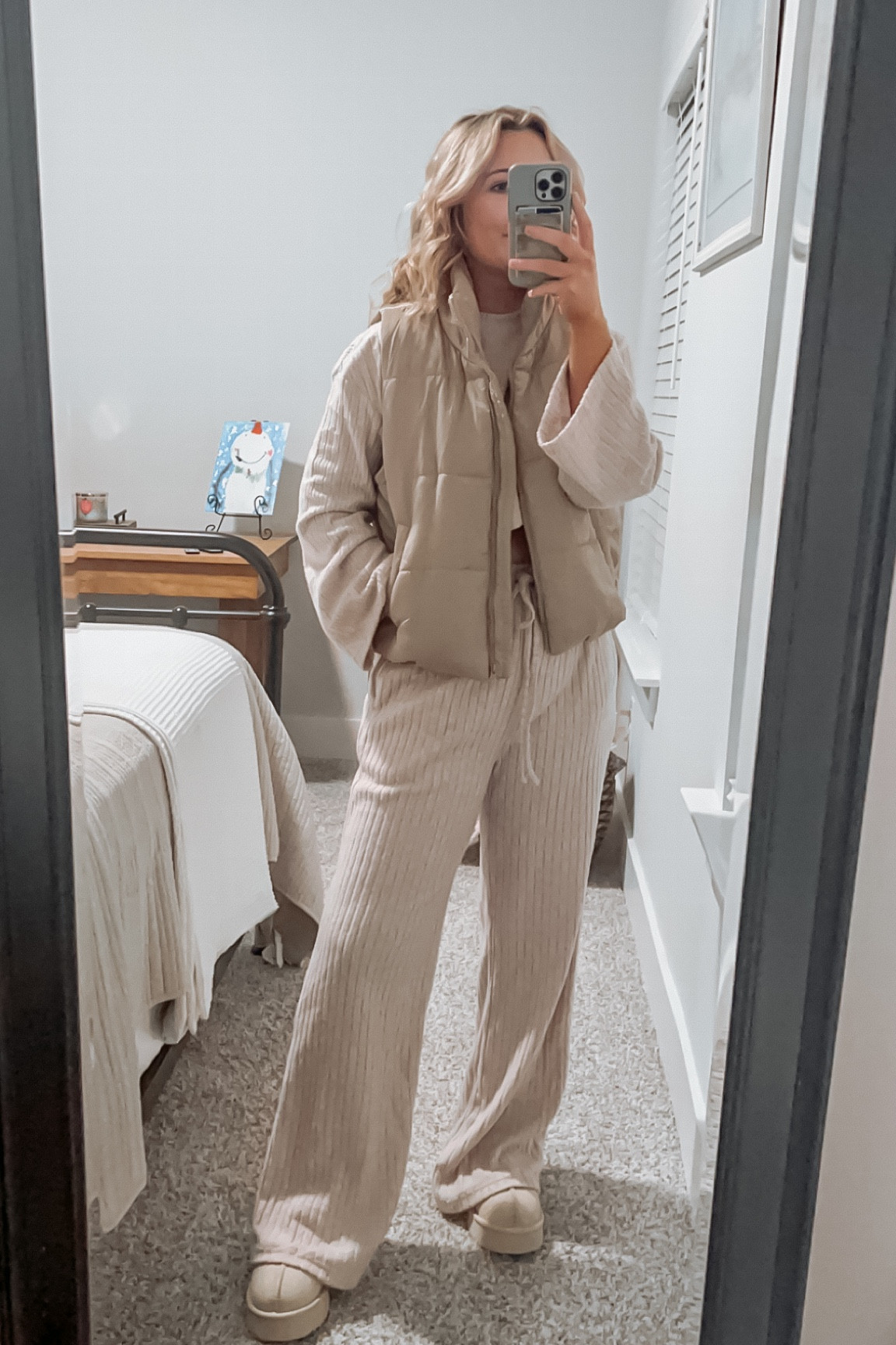 Give me all the neutrals 🤩 

#LTKfindsunder100 #LTKtravel #LTKshoecrush